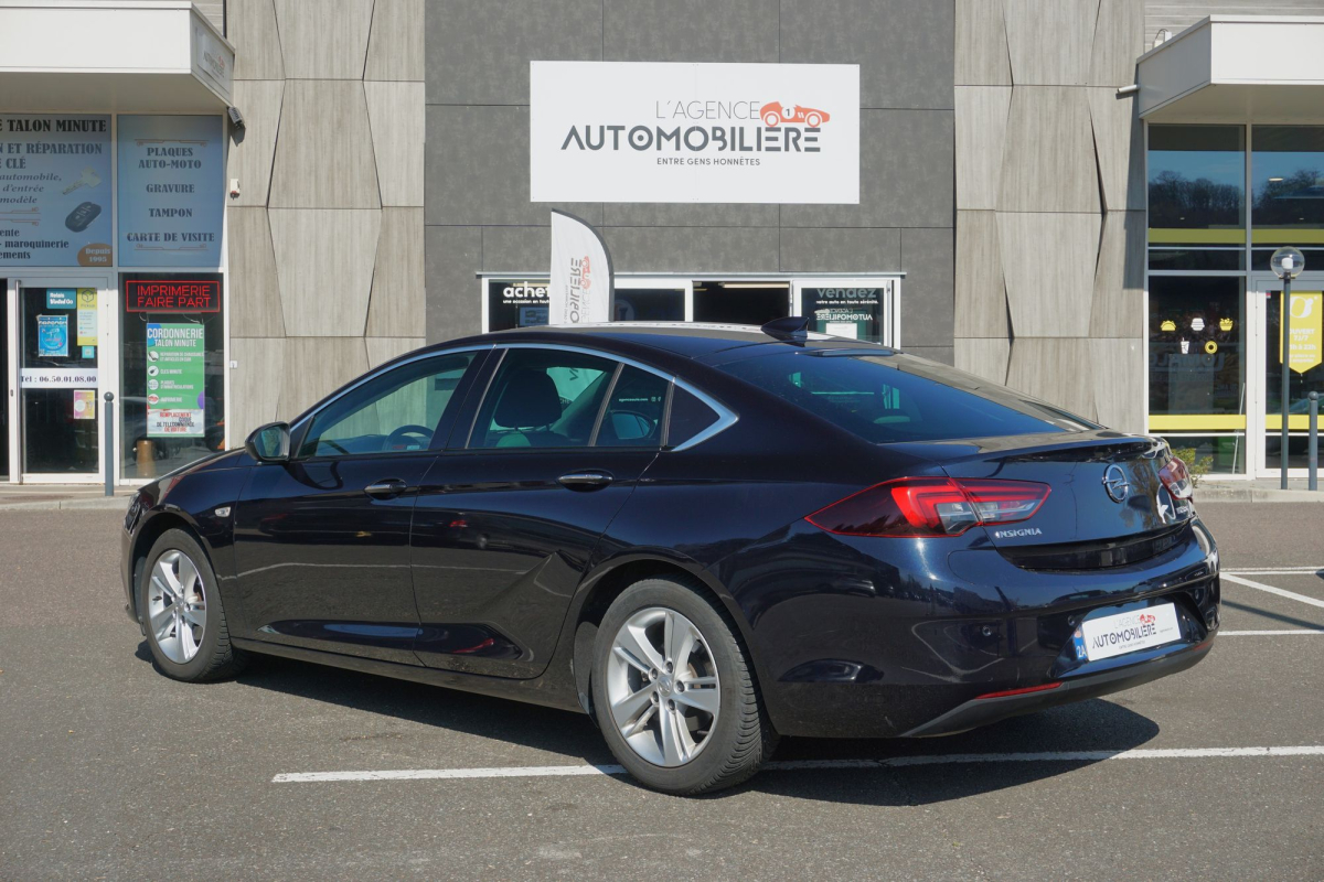 Opel Insignia — 14