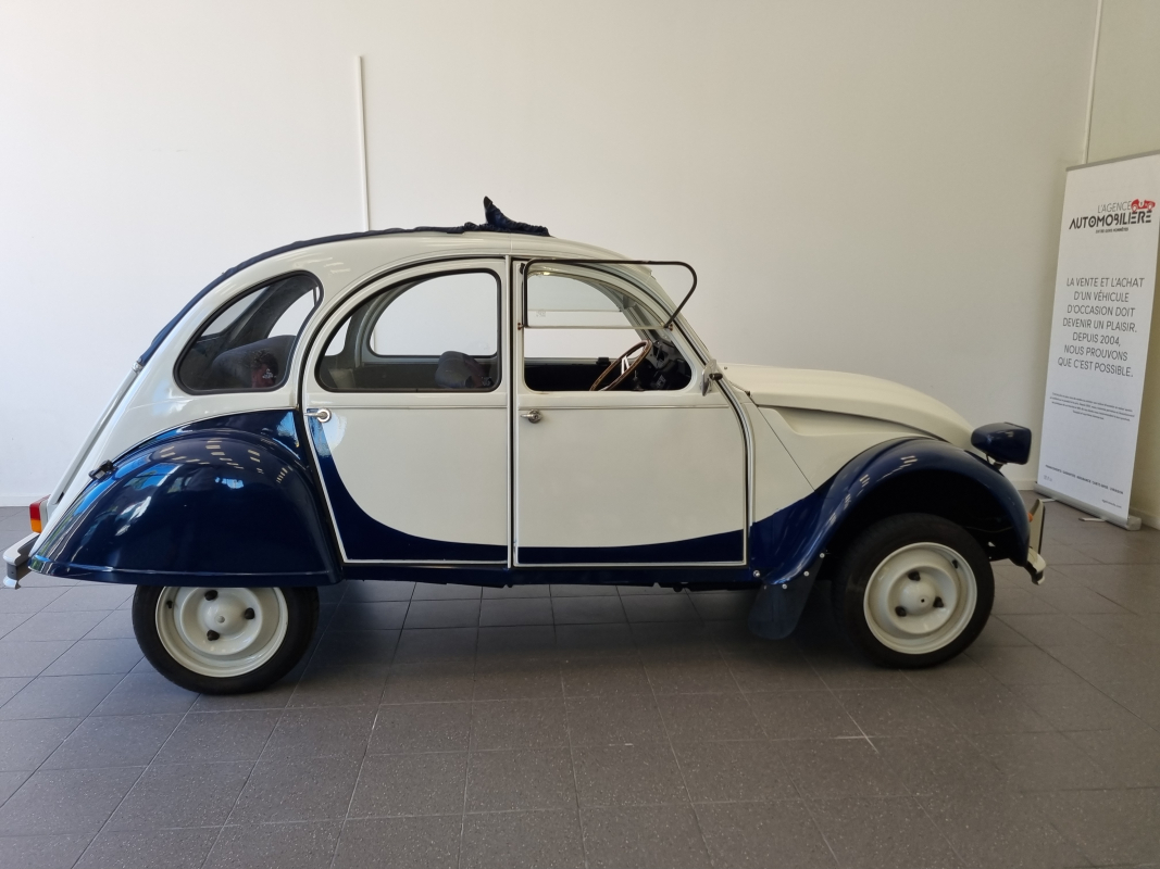 Citroen 2CV — 16