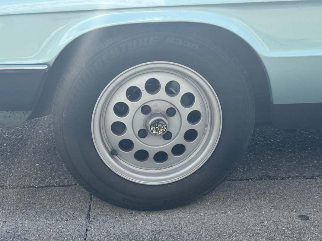 Alfa Romeo Spider — 38