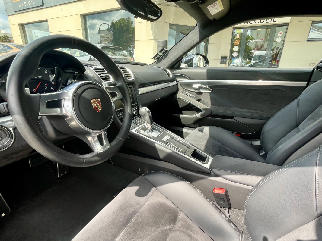 Porsche Cayman — 20