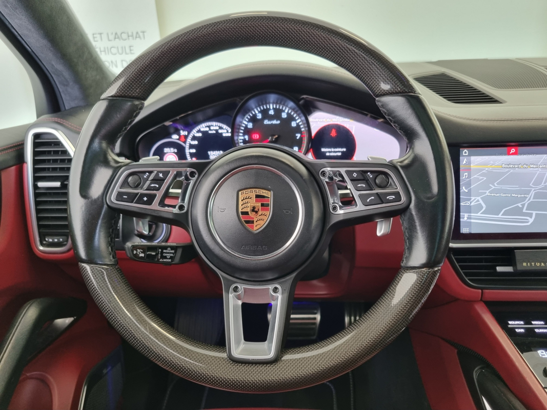 Porsche Cayenne — 34