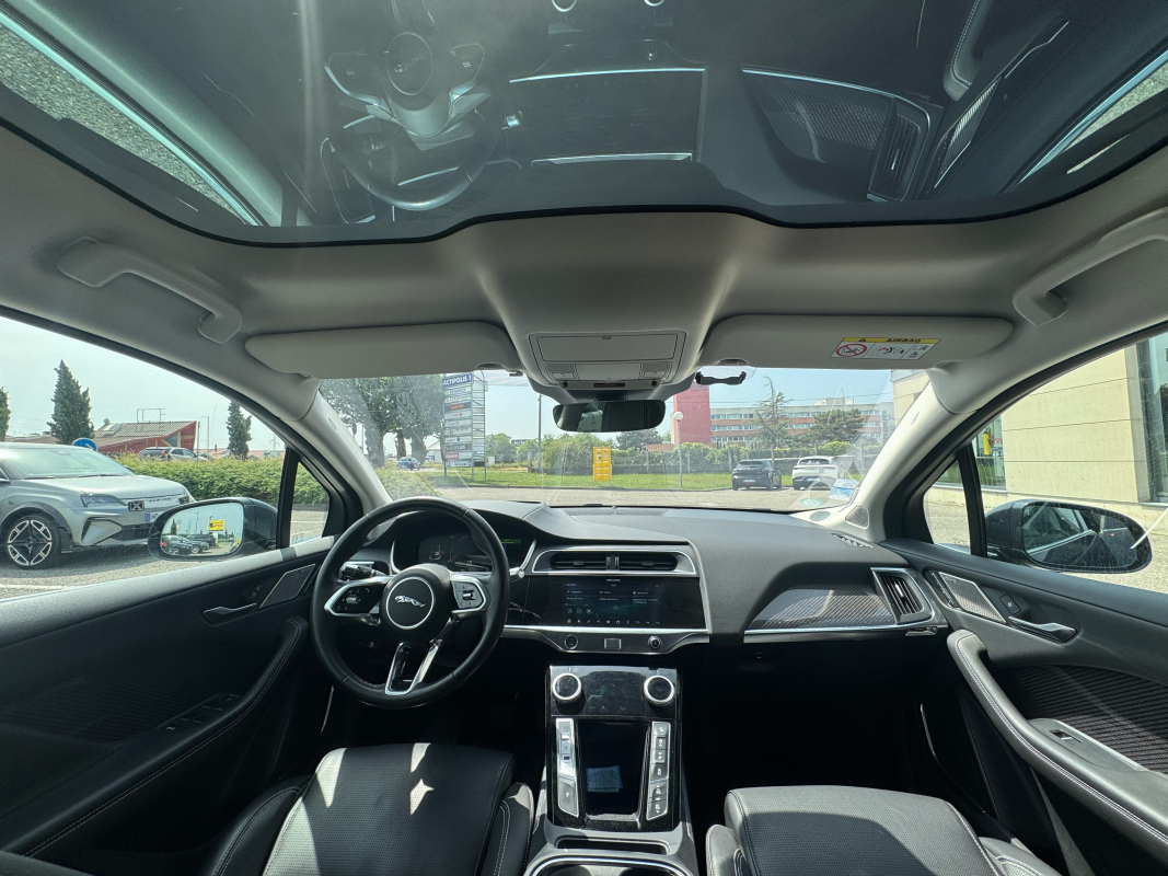 Jaguar I-Pace — 26