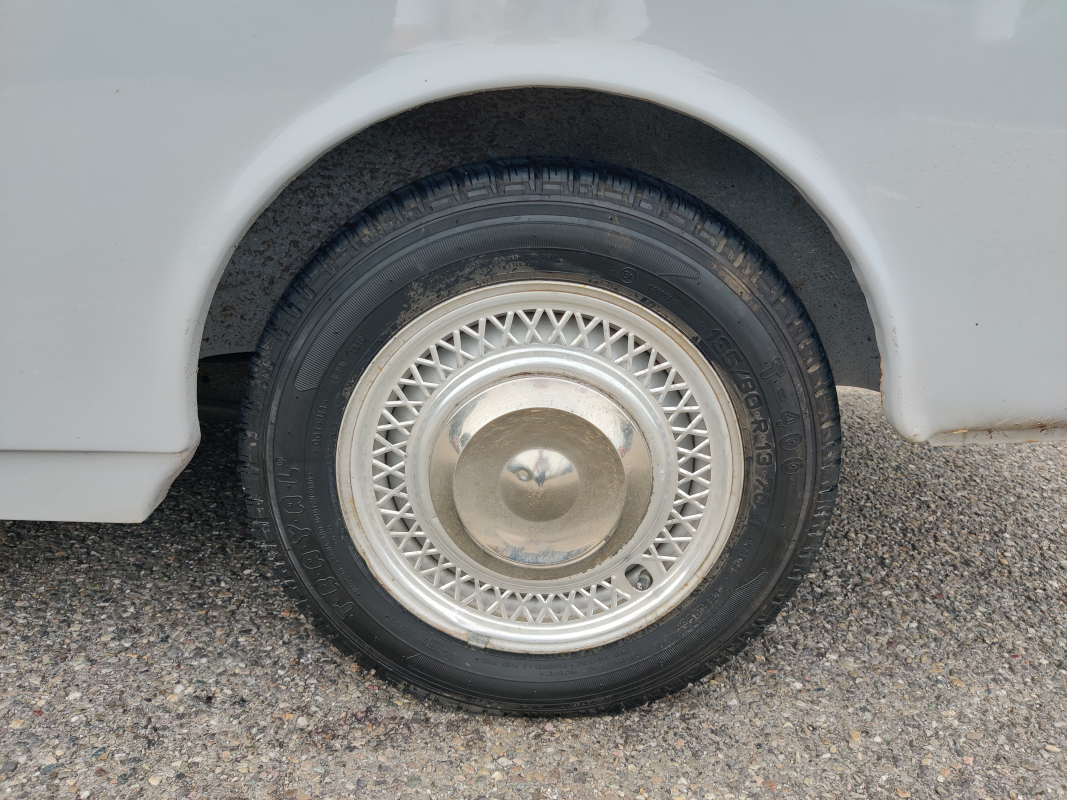 DAF 32 — 32
