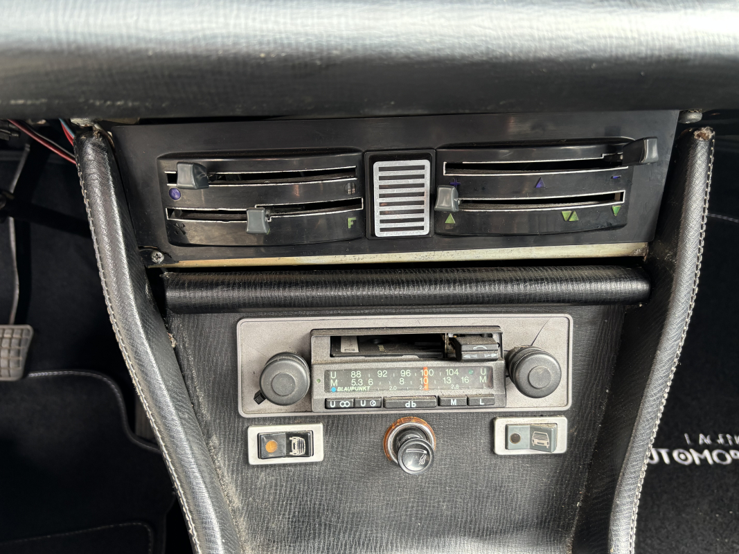 Peugeot 504 — 52