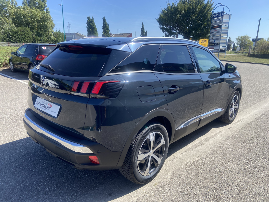 Peugeot 3008 — 10