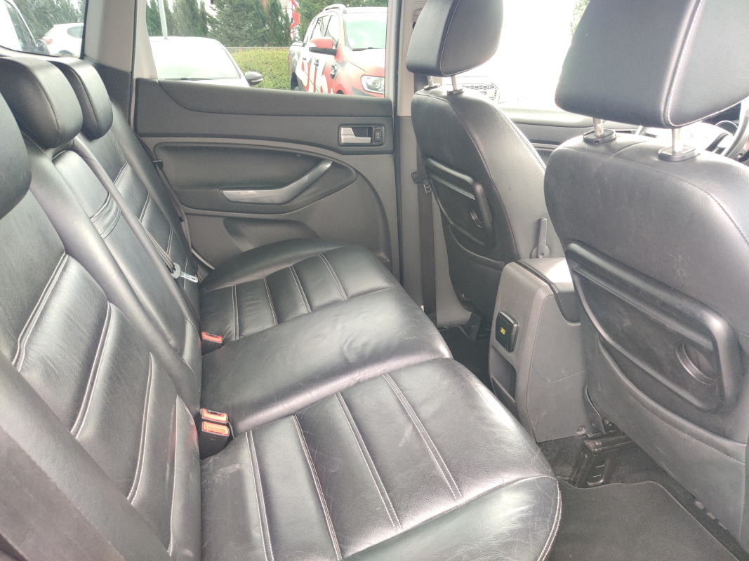 Ford Kuga — 38