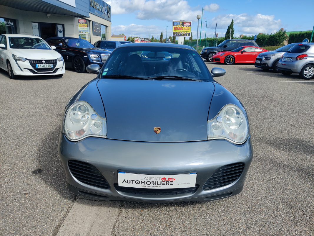 Porsche 911 — 4