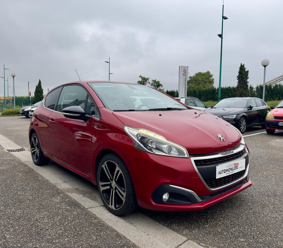 Peugeot 208 — 14