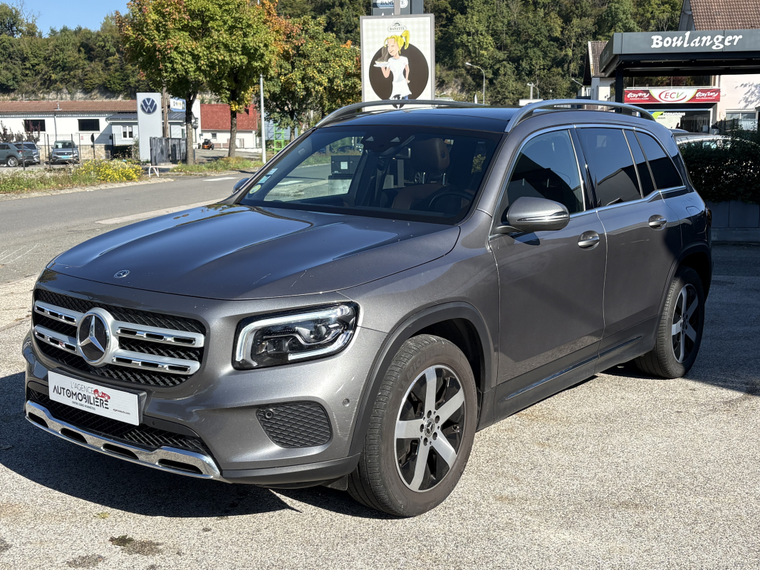 Mercedes GLB — 6