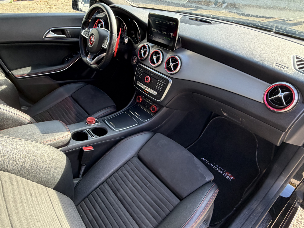 Mercedes Classe CLA — 19