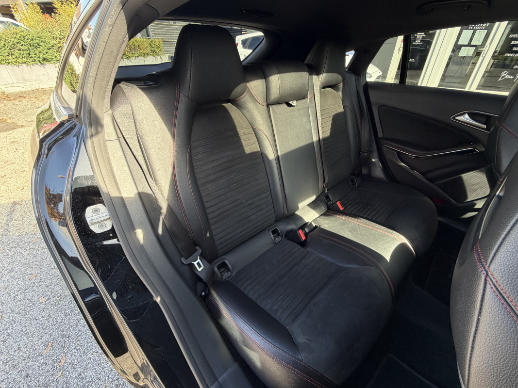 Mercedes Classe CLA — 23