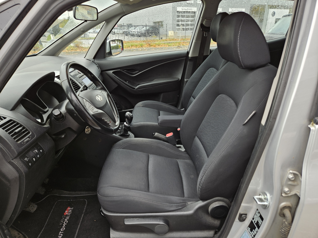 Hyundai ix20 — 22