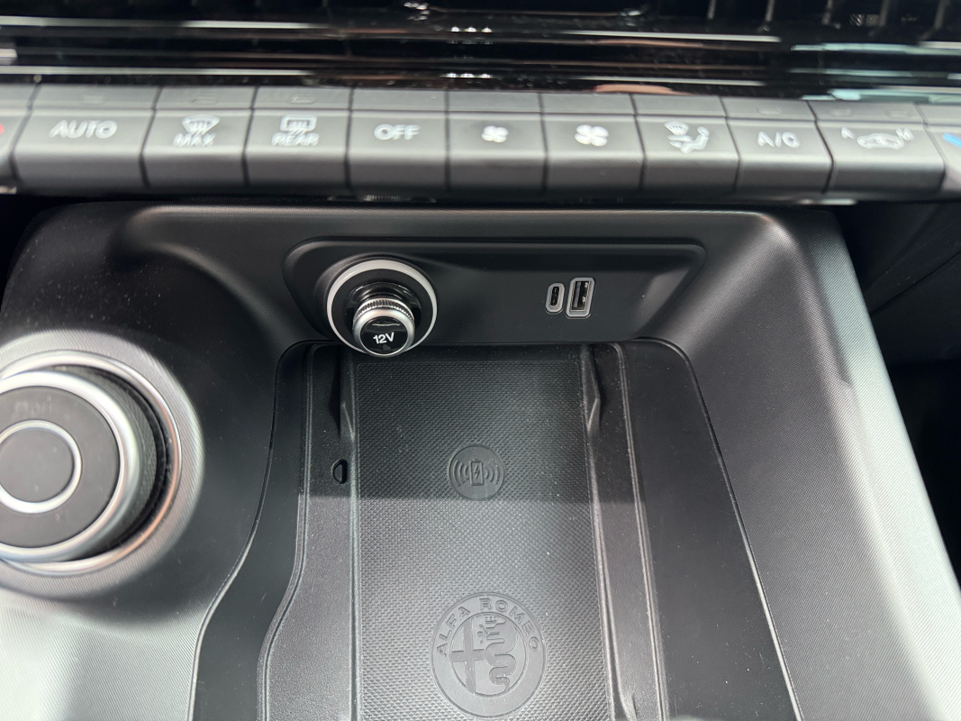 Alfa Romeo Tonale — 32
