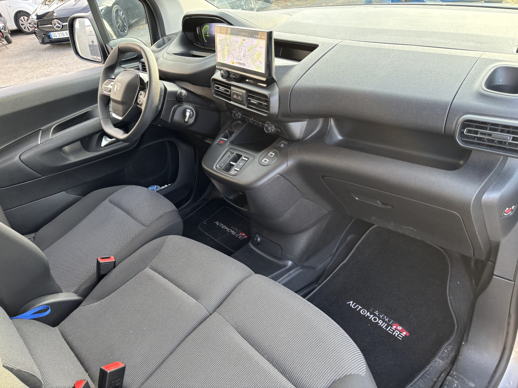 Peugeot Partner — 19