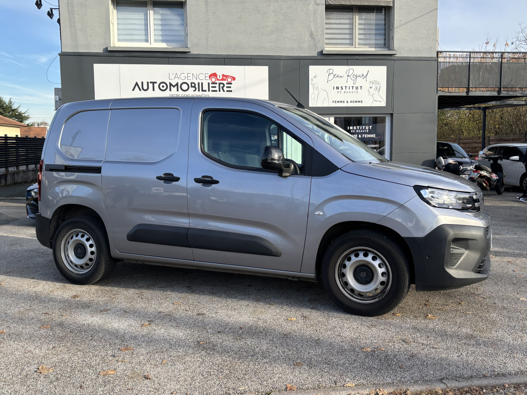 Peugeot Partner — 12