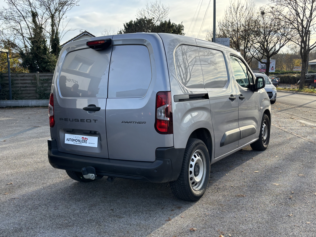 Peugeot Partner — 14