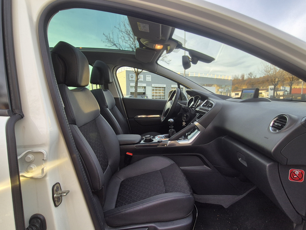 Peugeot 3008 — 22