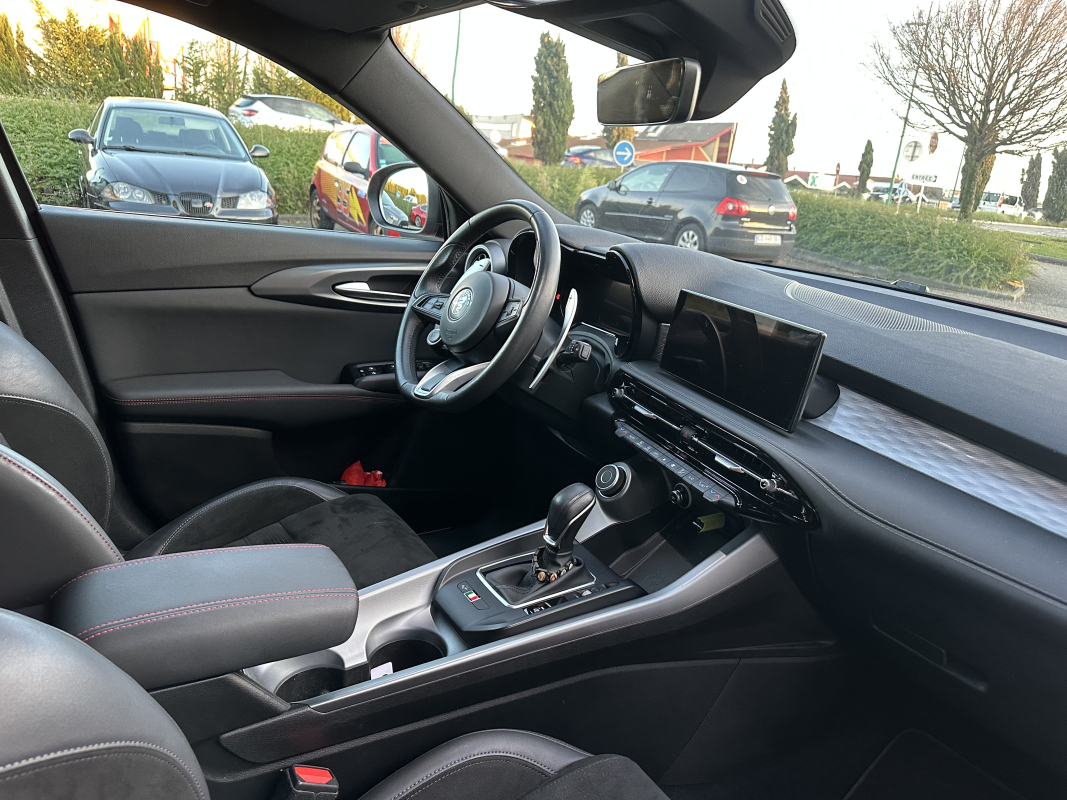 Alfa Romeo Tonale — 24