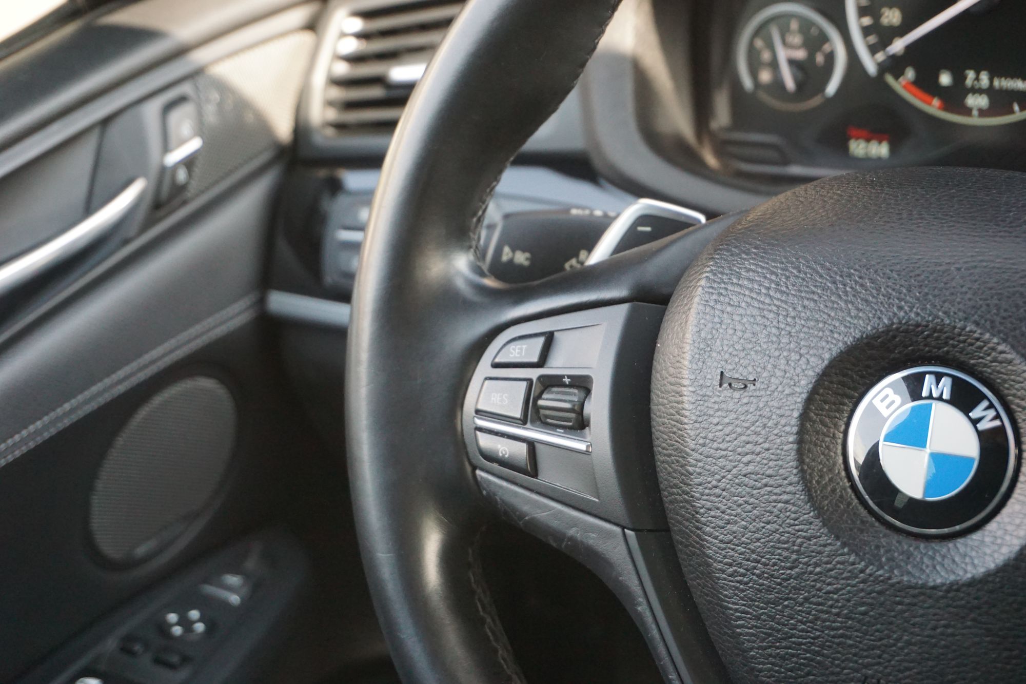 Bmw X4 — 23