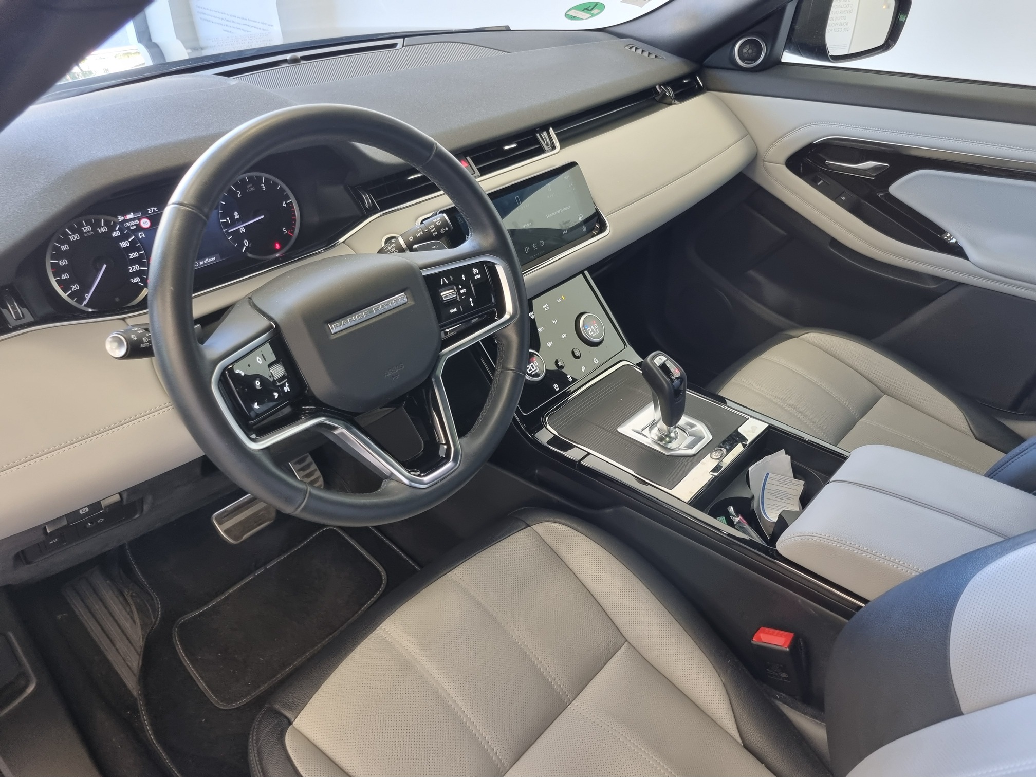 Land Rover EVOQUE — 10