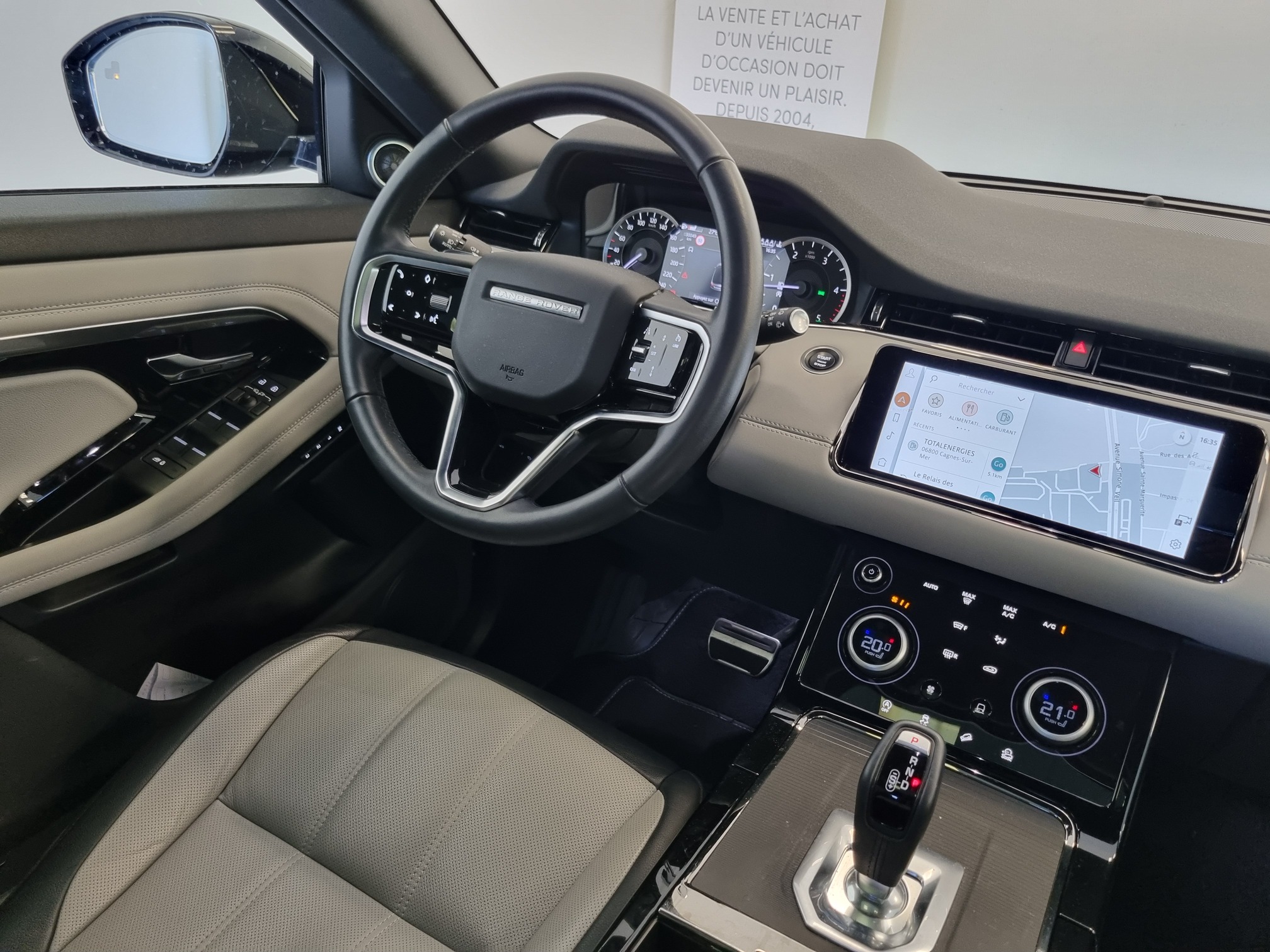 Land Rover EVOQUE — 22