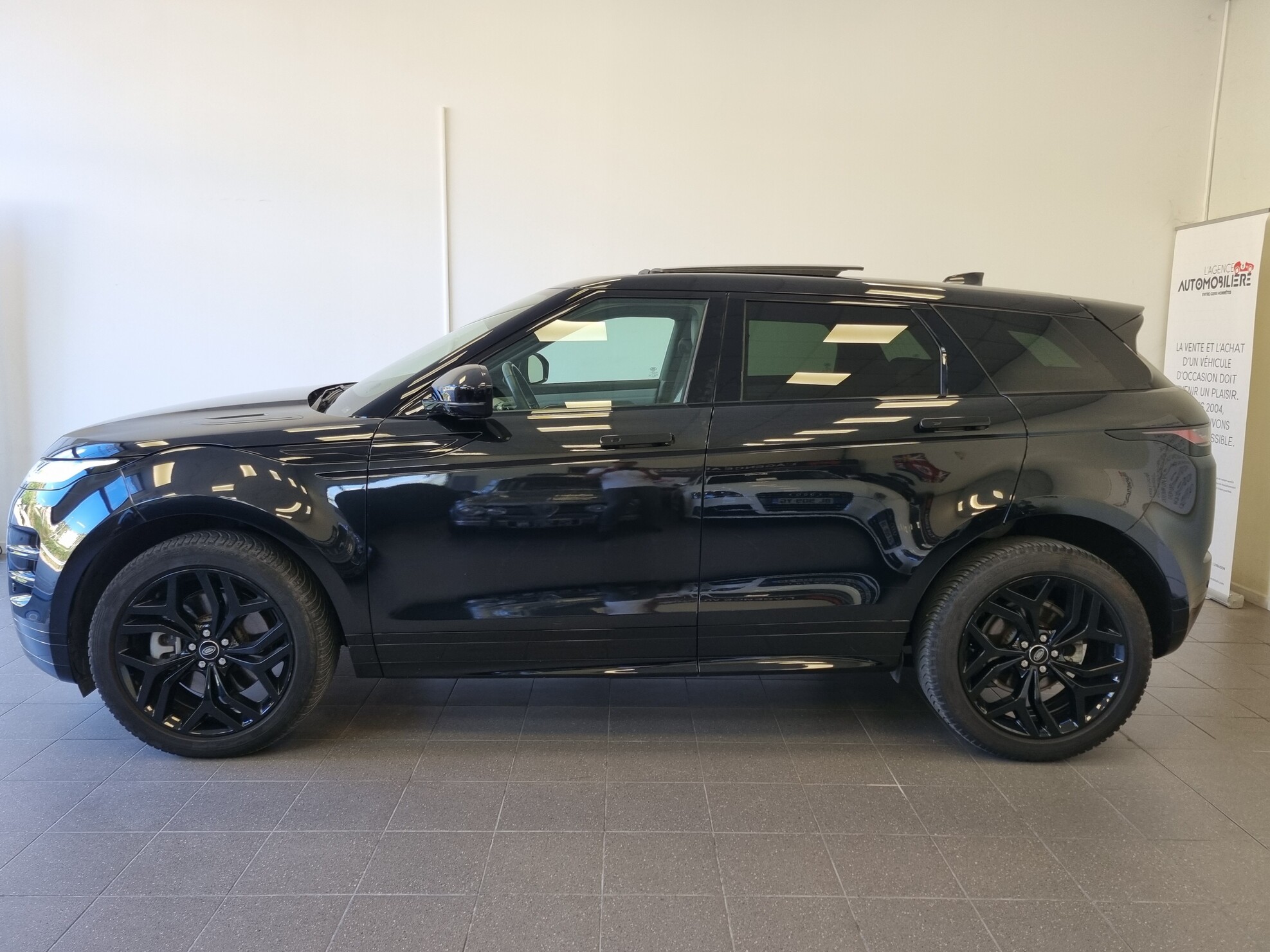 Land Rover EVOQUE — 3