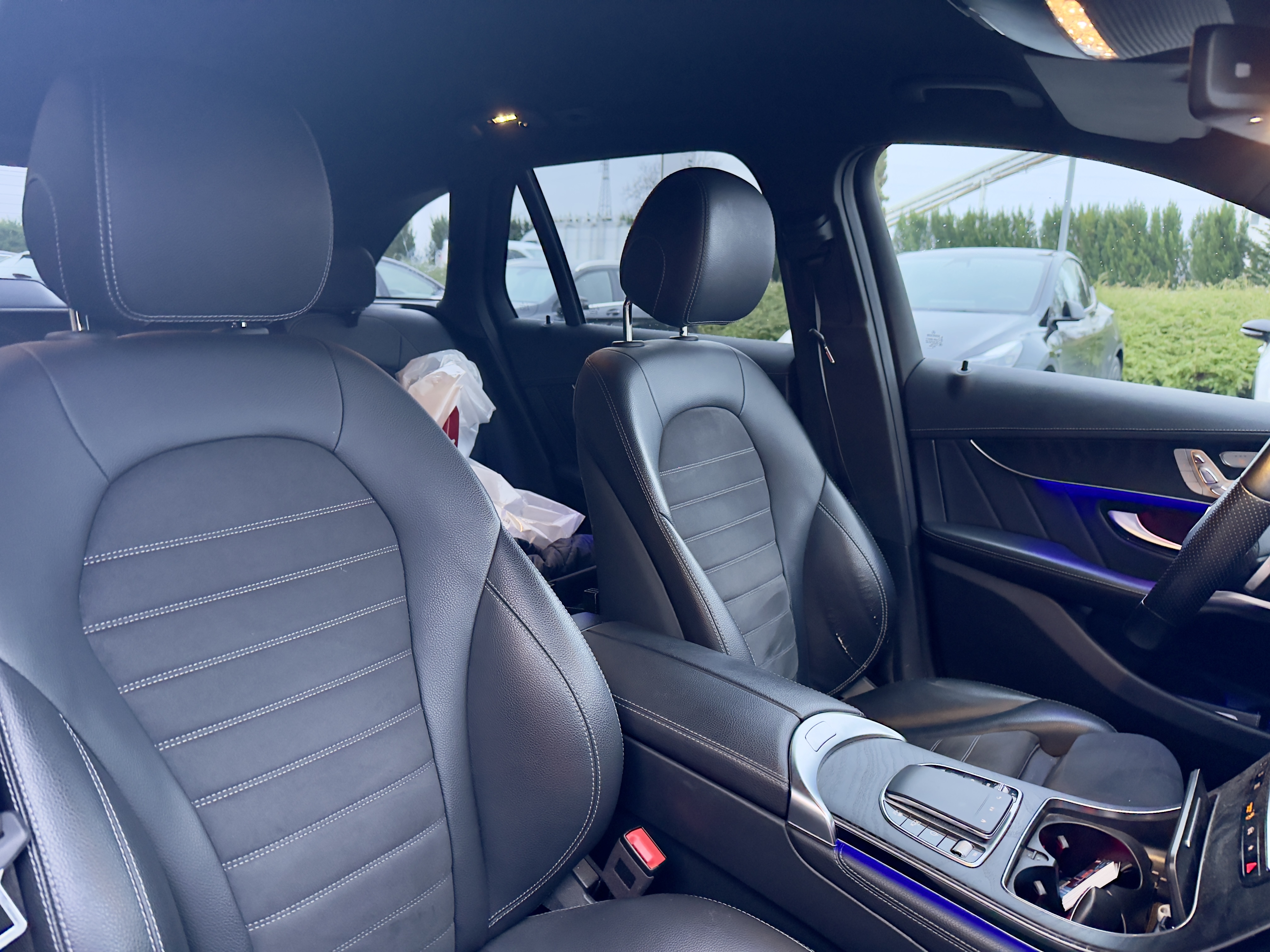 Mercedes GLC — 12