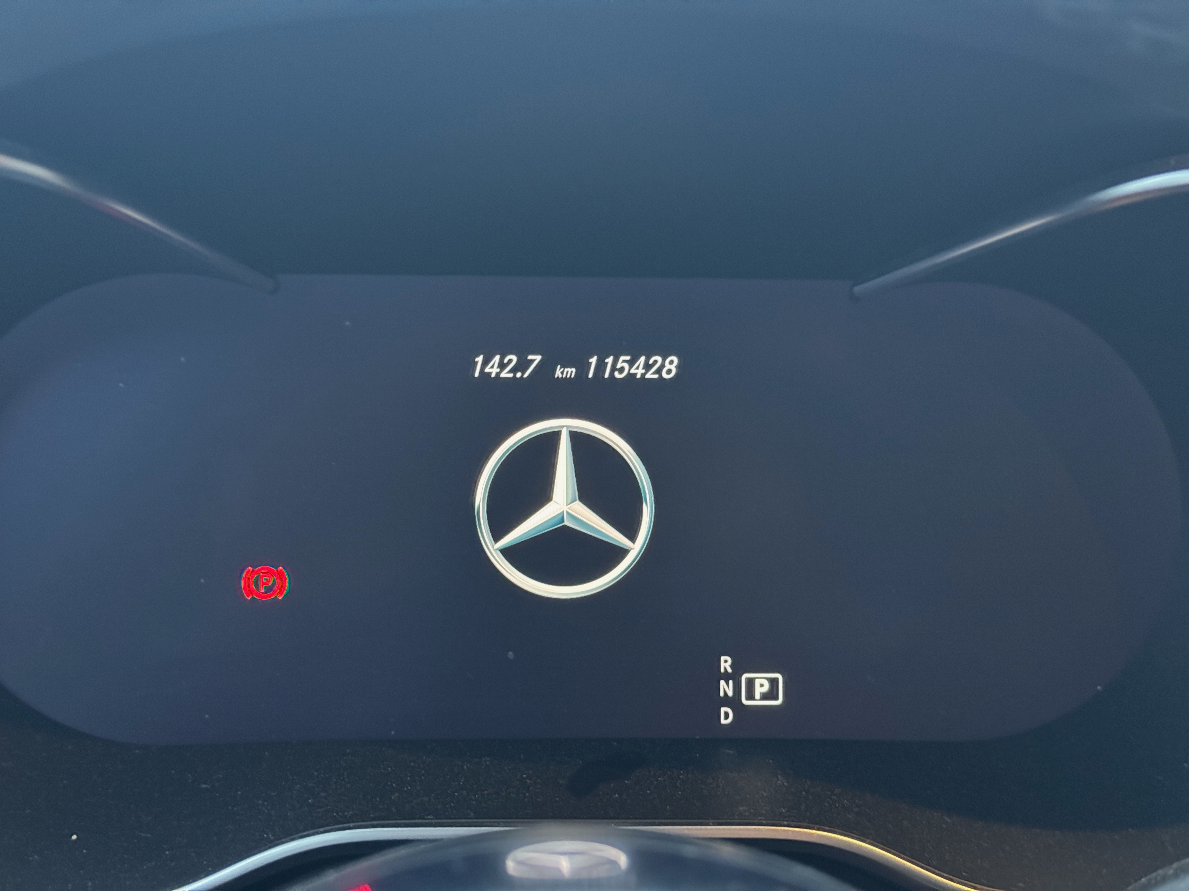 Mercedes GLC — 14