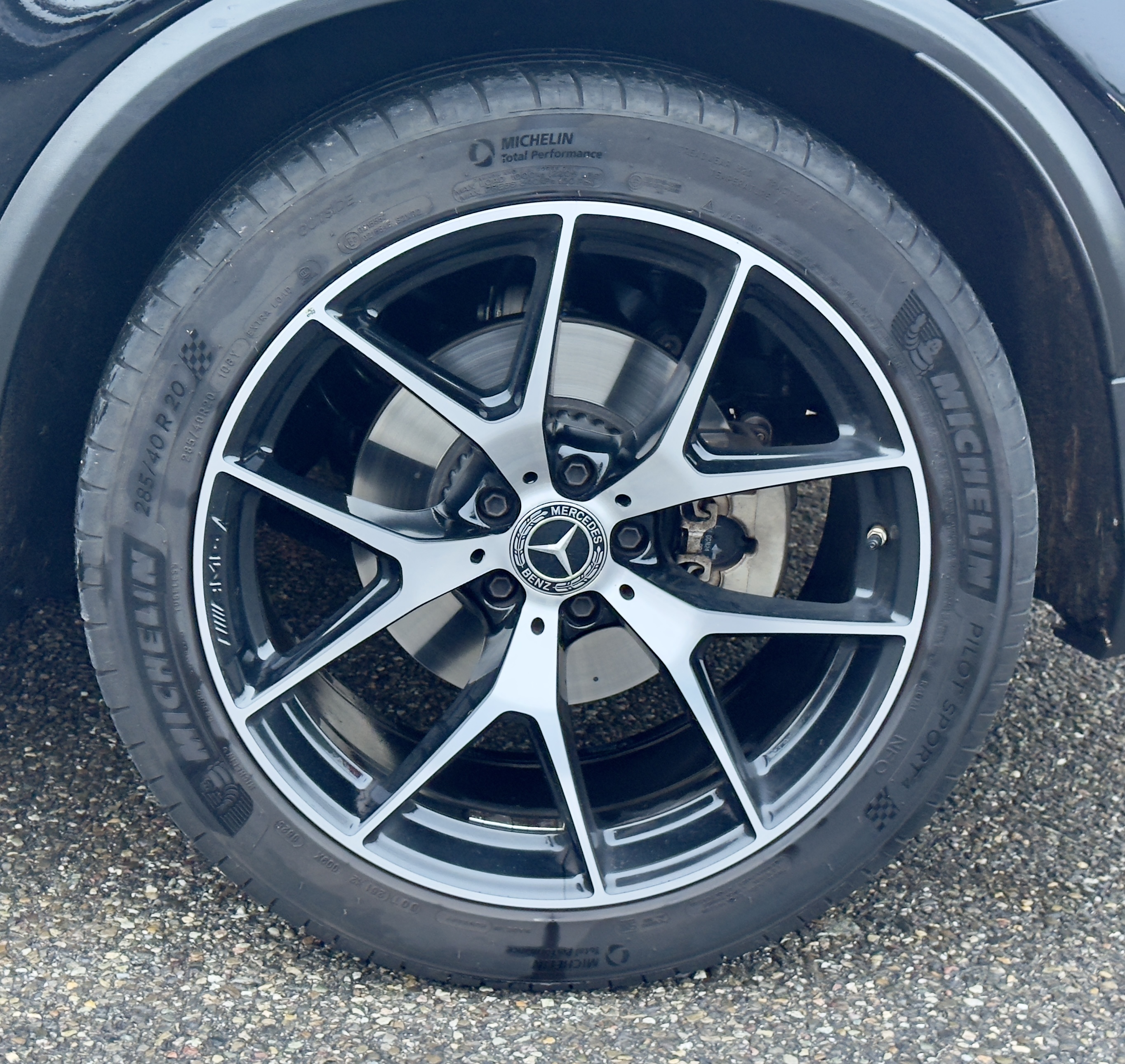Mercedes GLC — 17