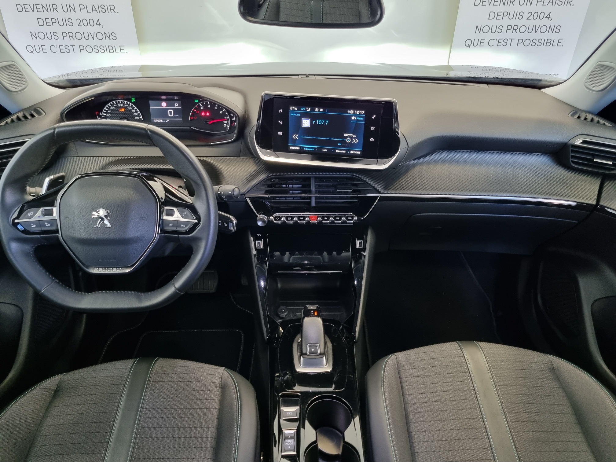 Peugeot 2008 — 23