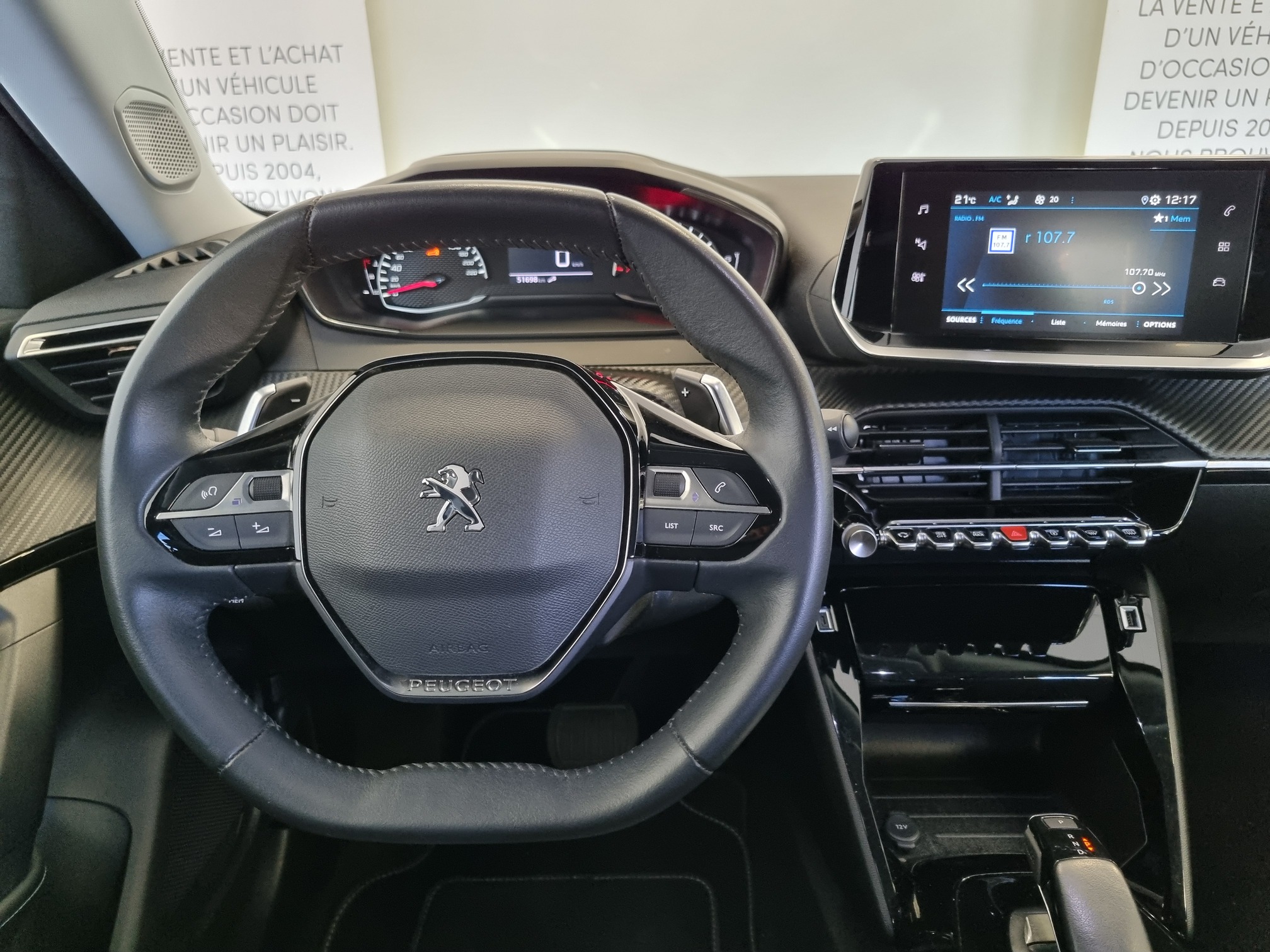 Peugeot 2008 — 25