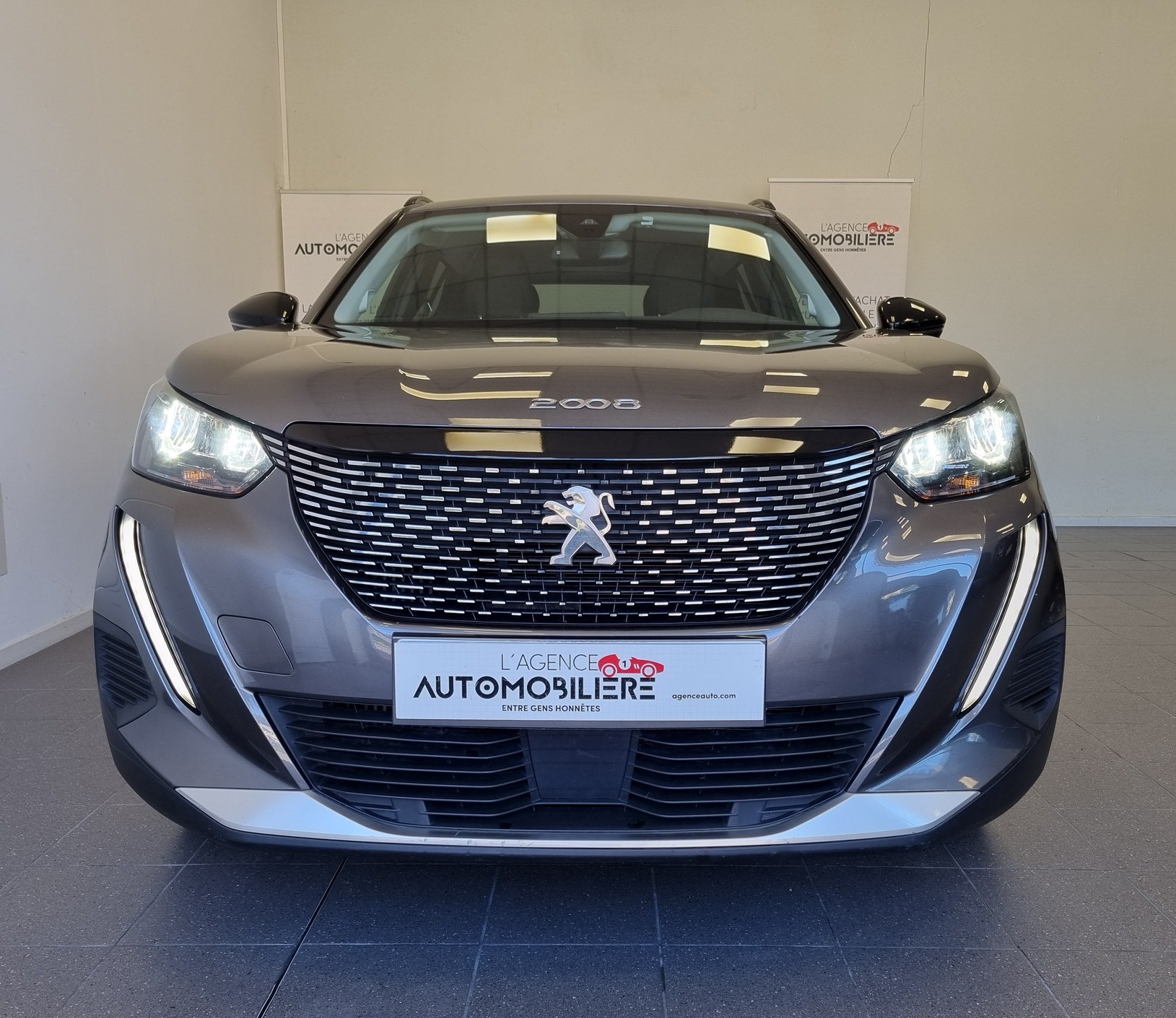Peugeot 2008 — 9