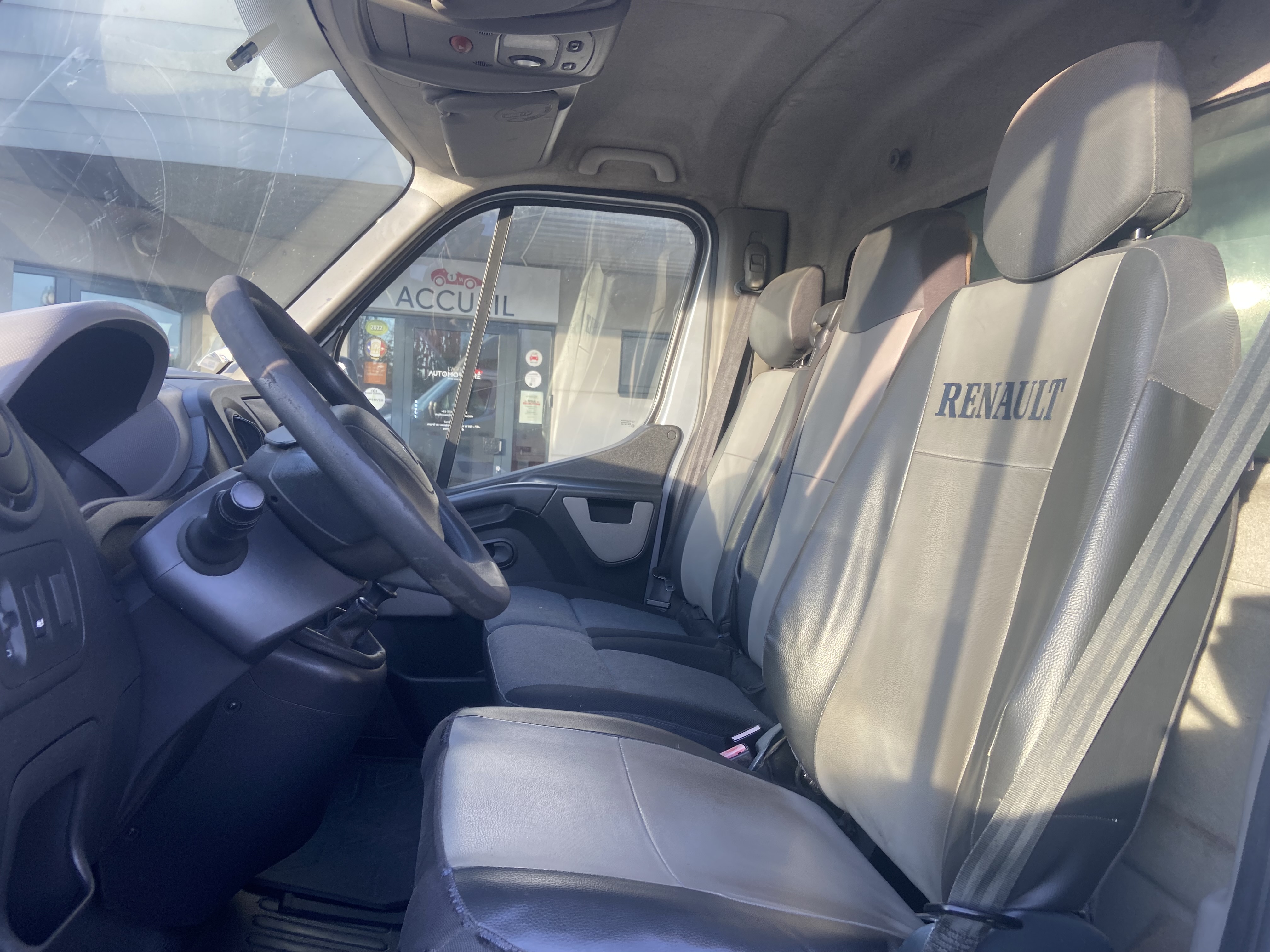 Renault Master — 11