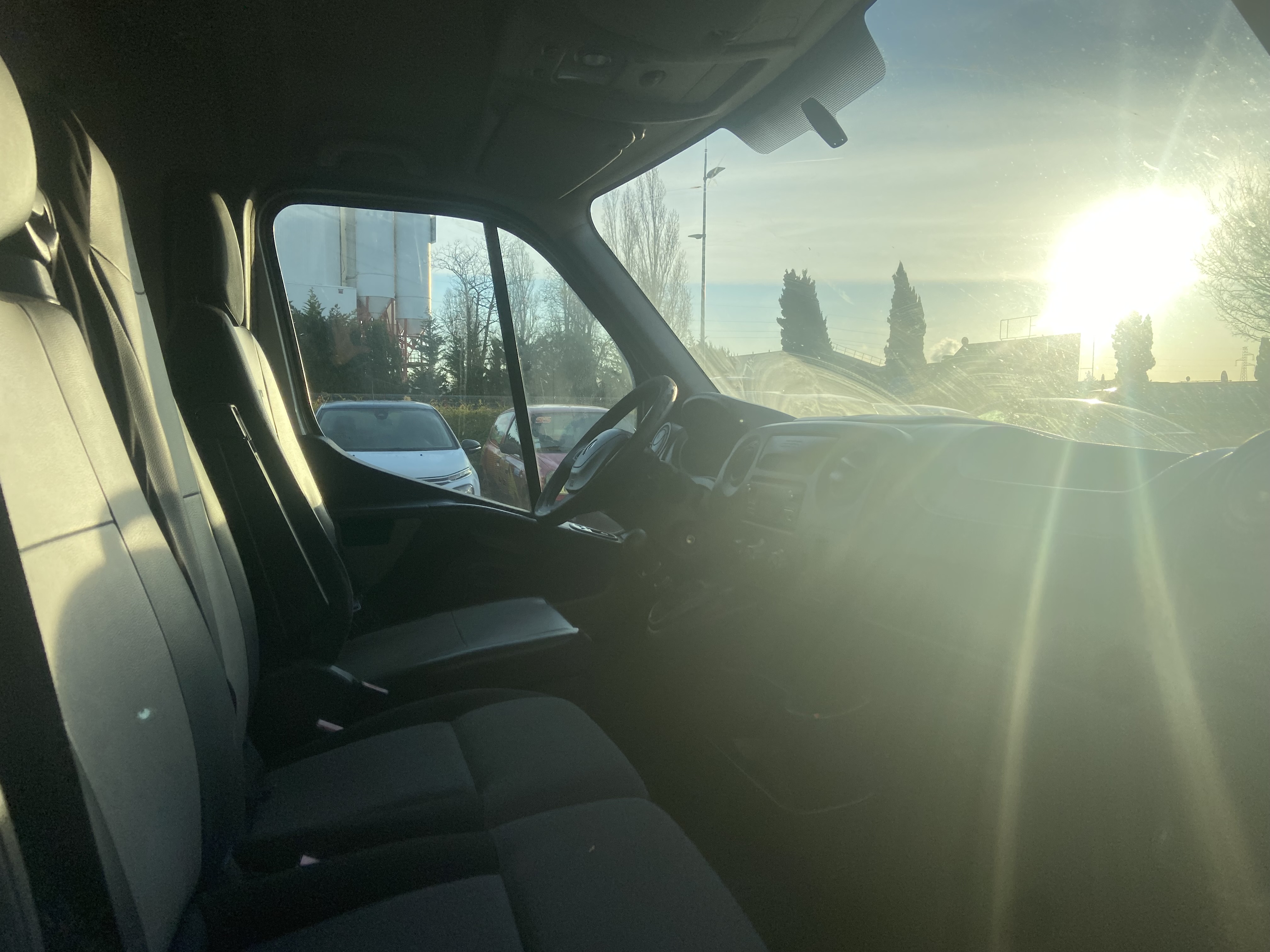 Renault Master — 12