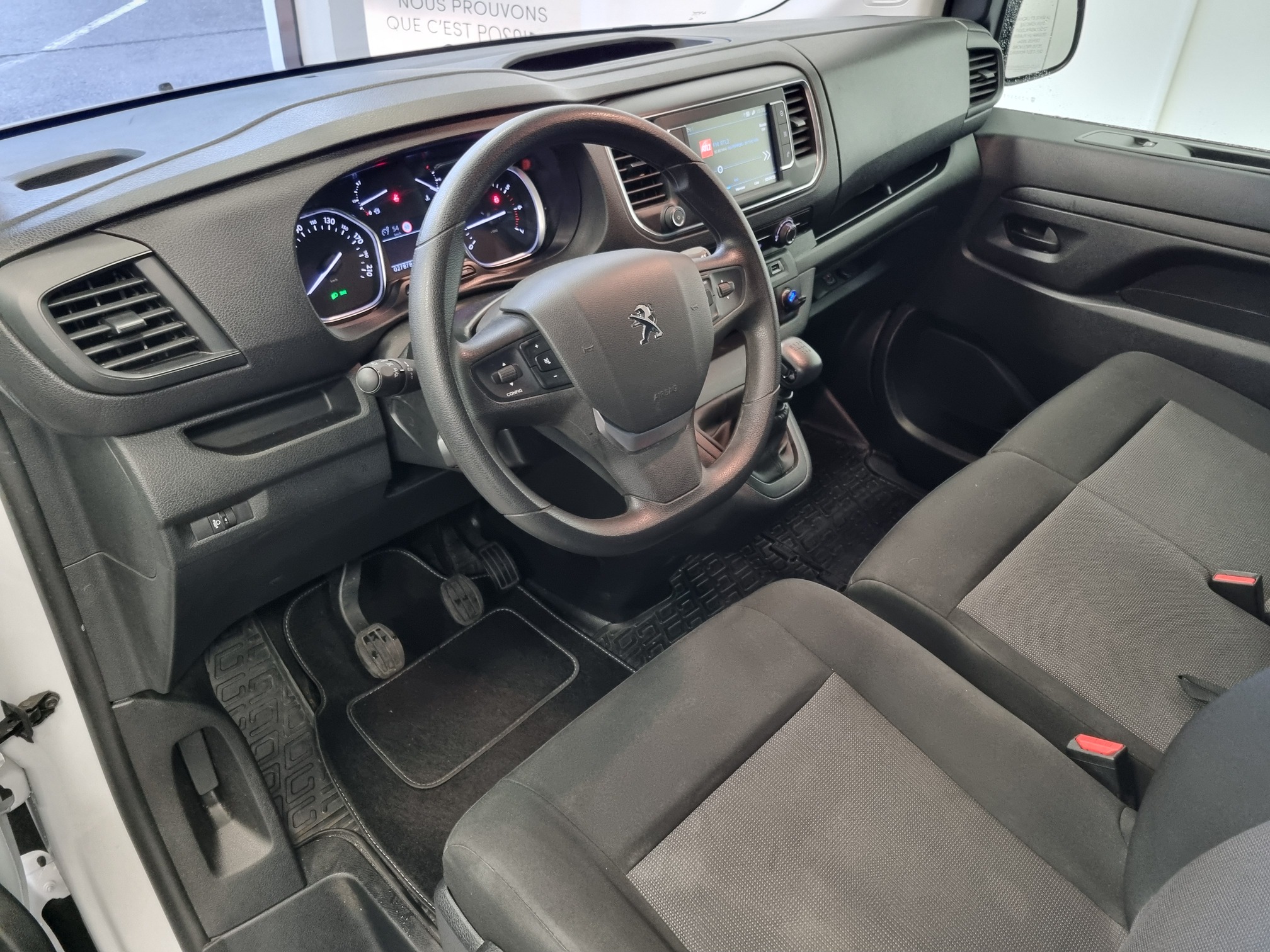 Peugeot EXPERT III — 11