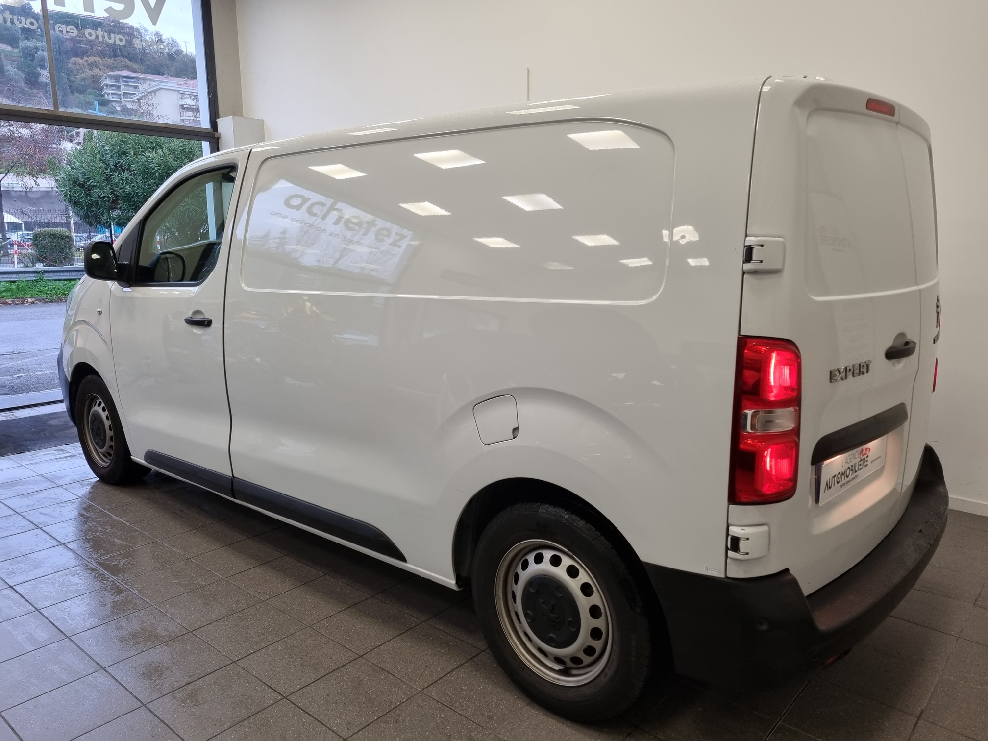 Peugeot EXPERT III — 3