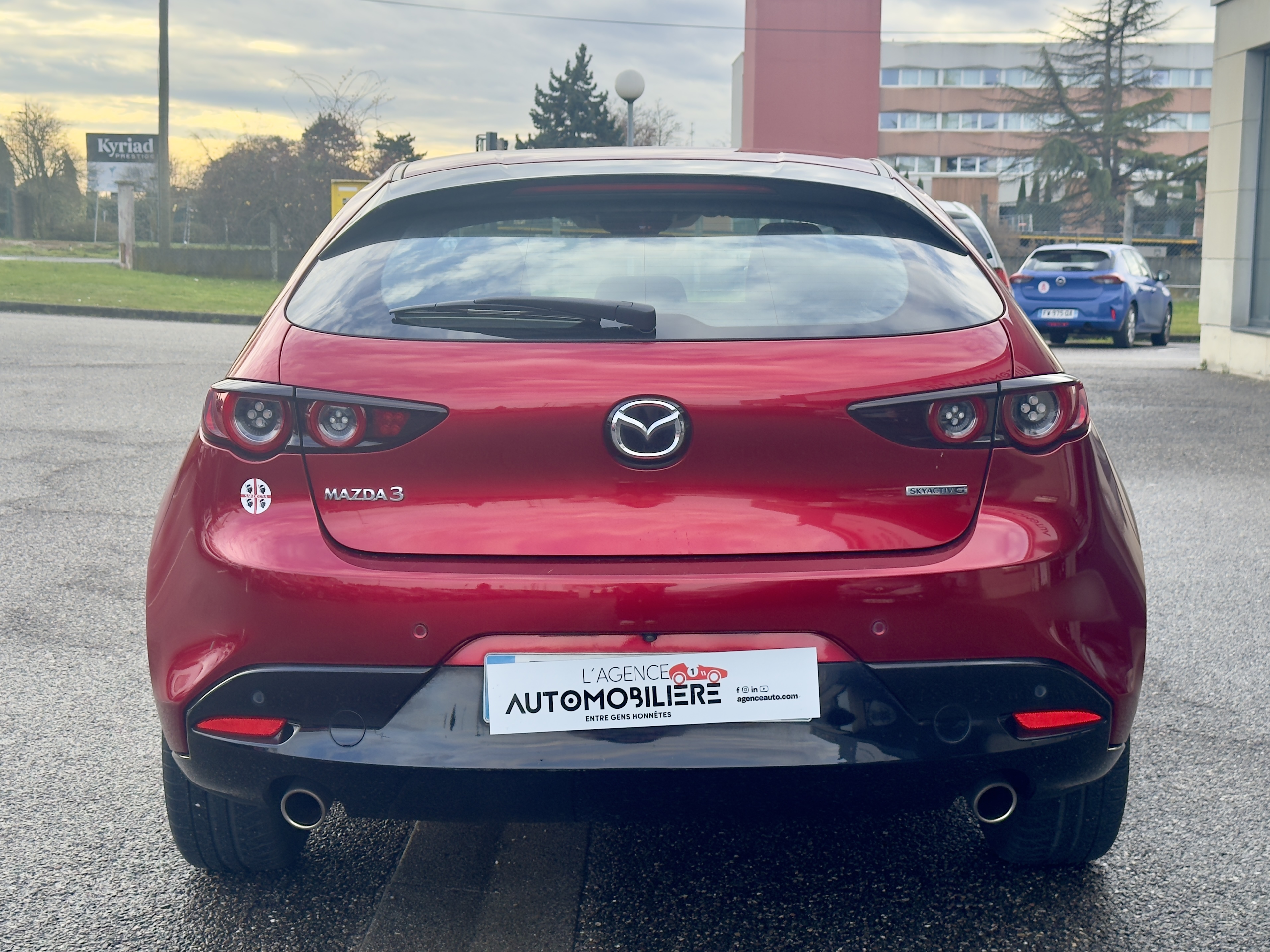 Mazda 3 — 4