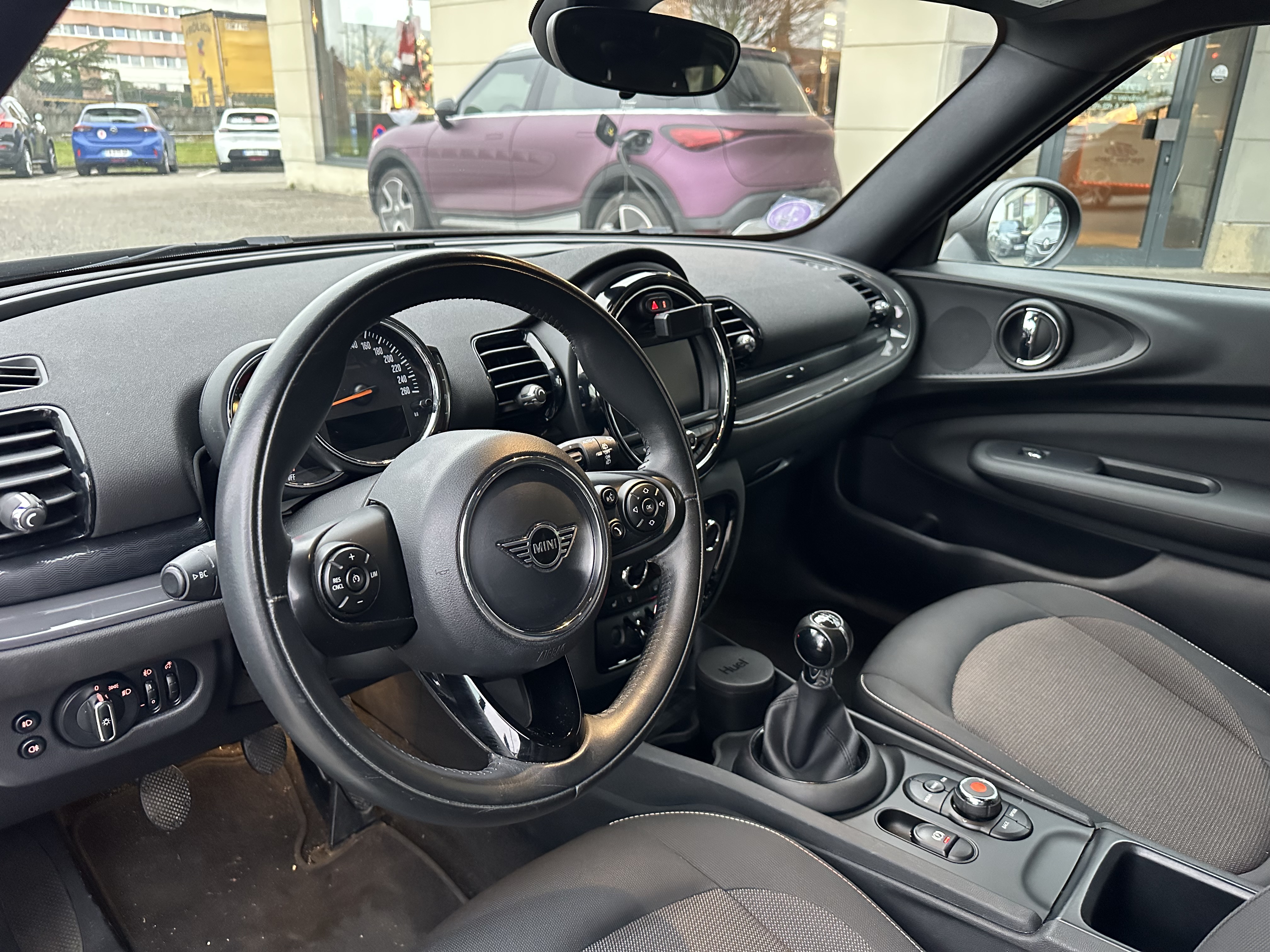 Mini Clubman — 13