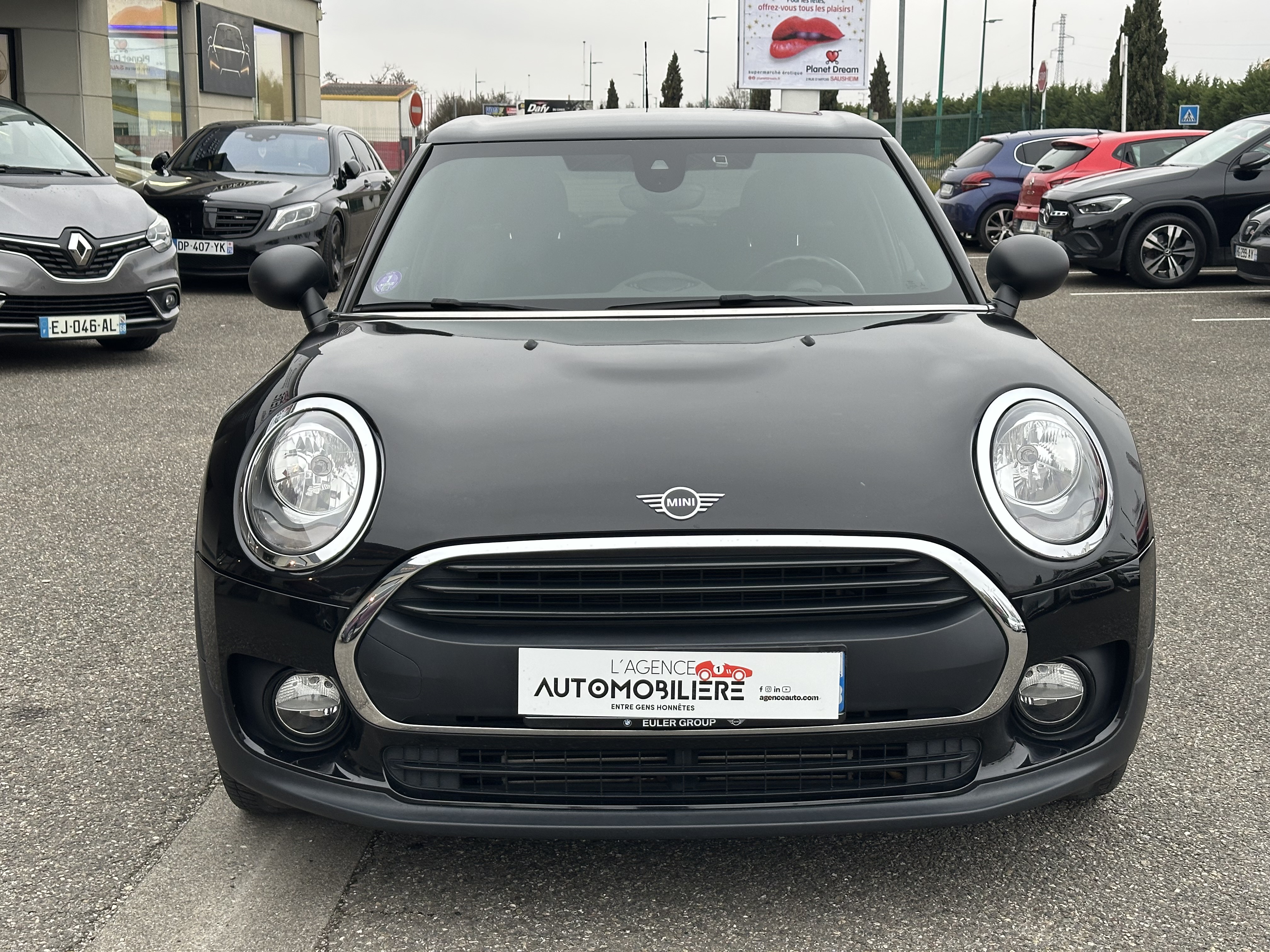 Mini Clubman — 8