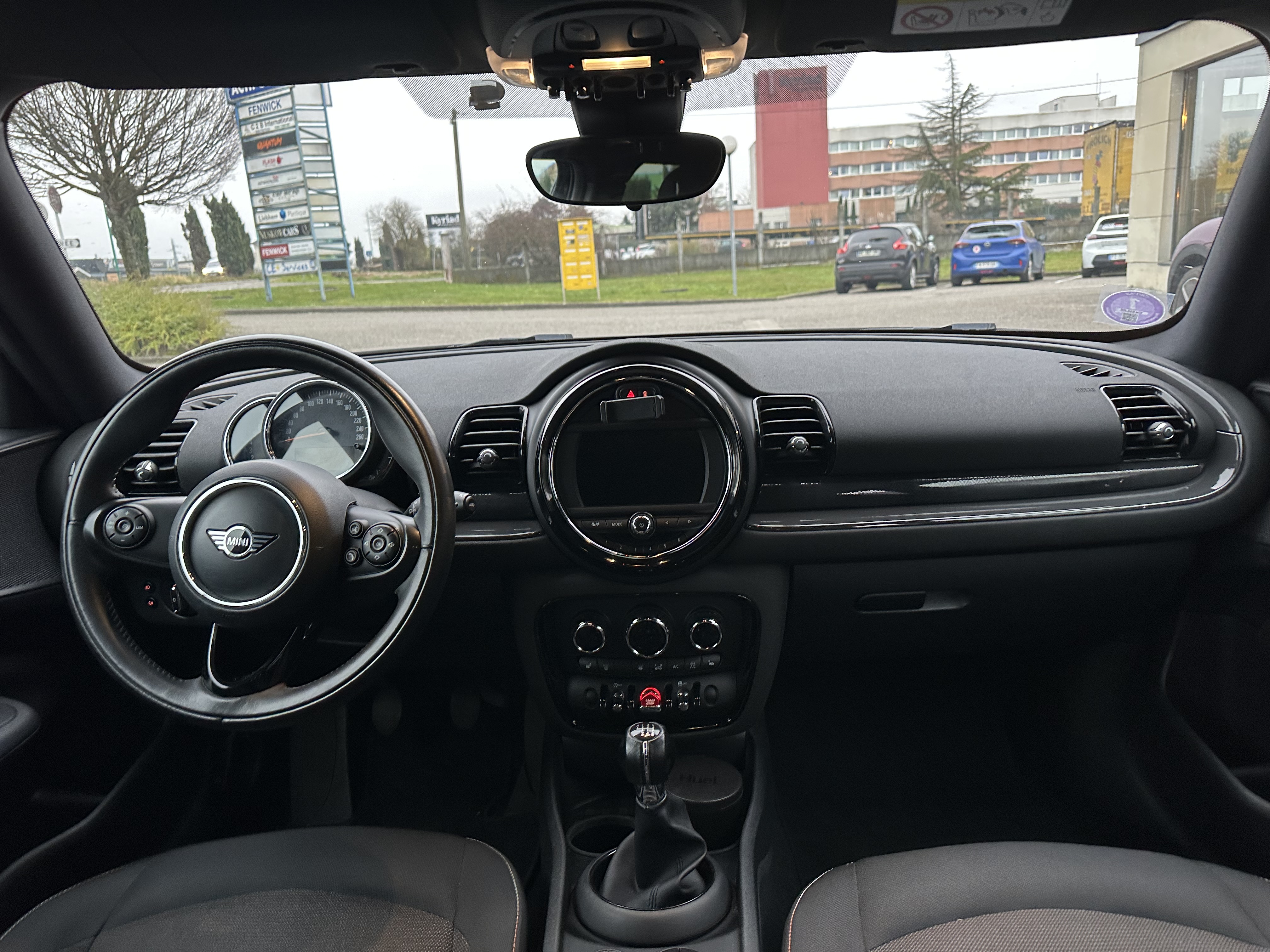 Mini Clubman — 9