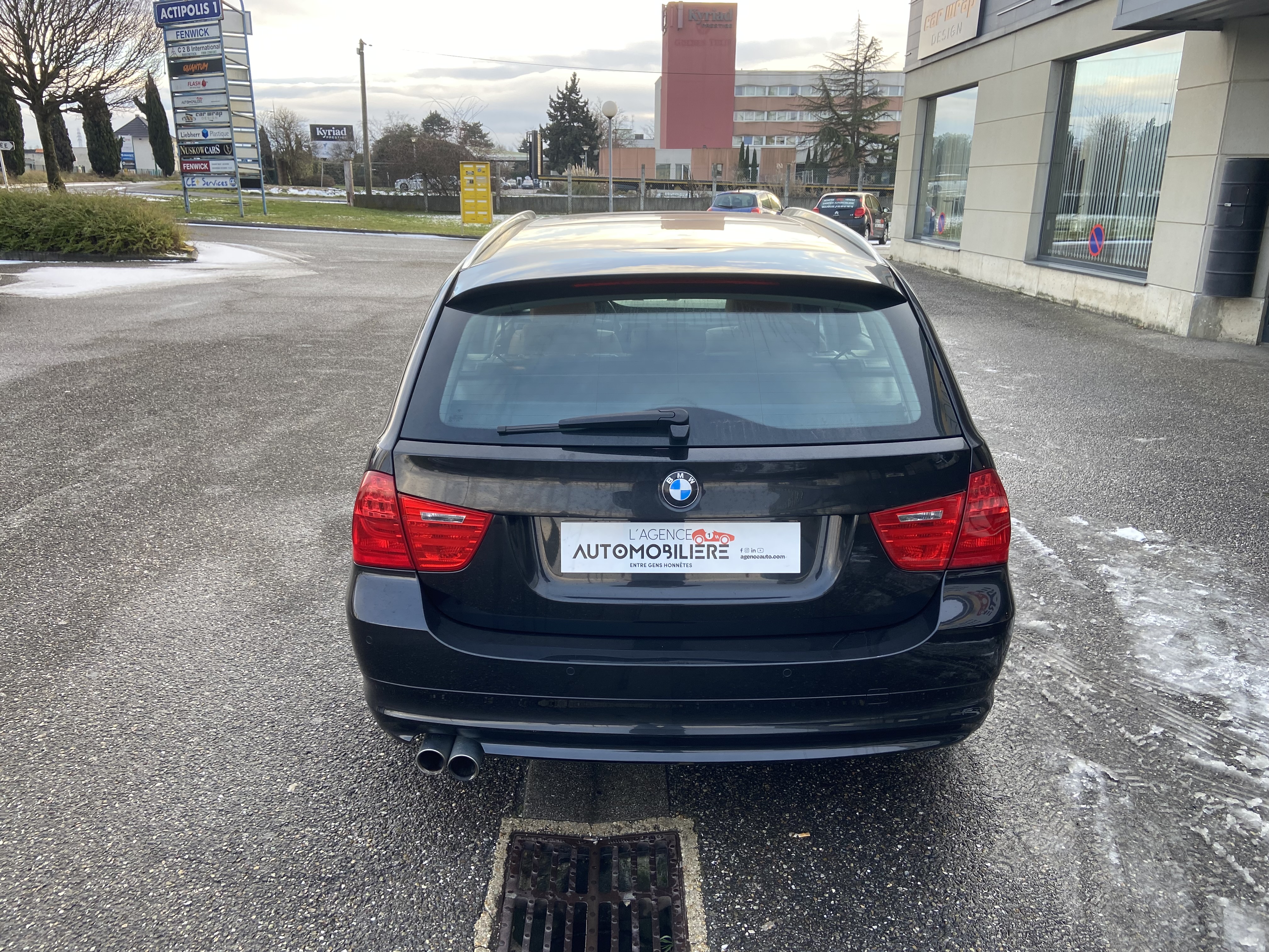 Bmw Série 3 — 4