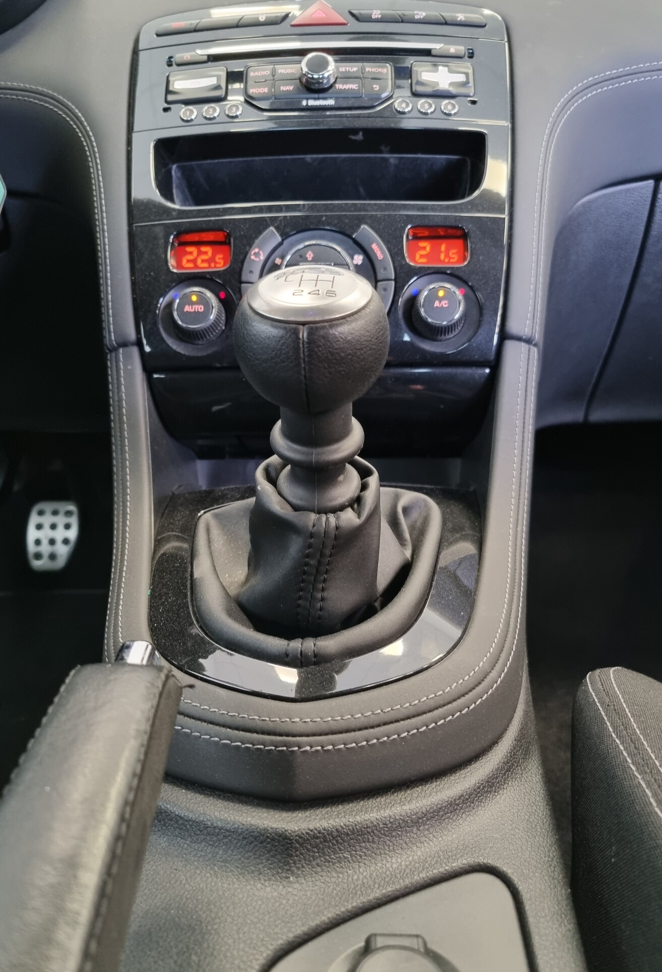 Peugeot PEUGEOT RCZ — 19