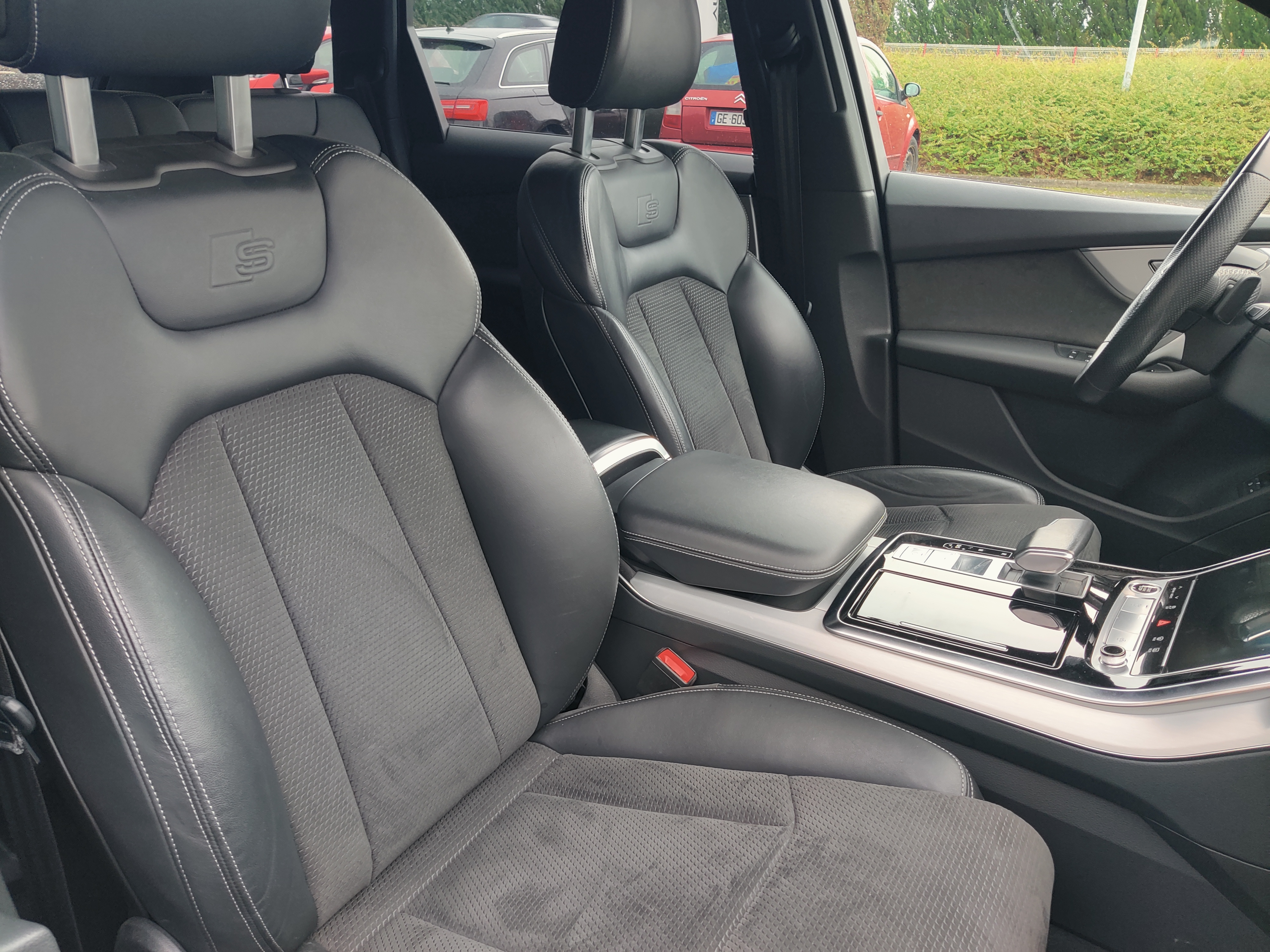 Audi Q7 — 11