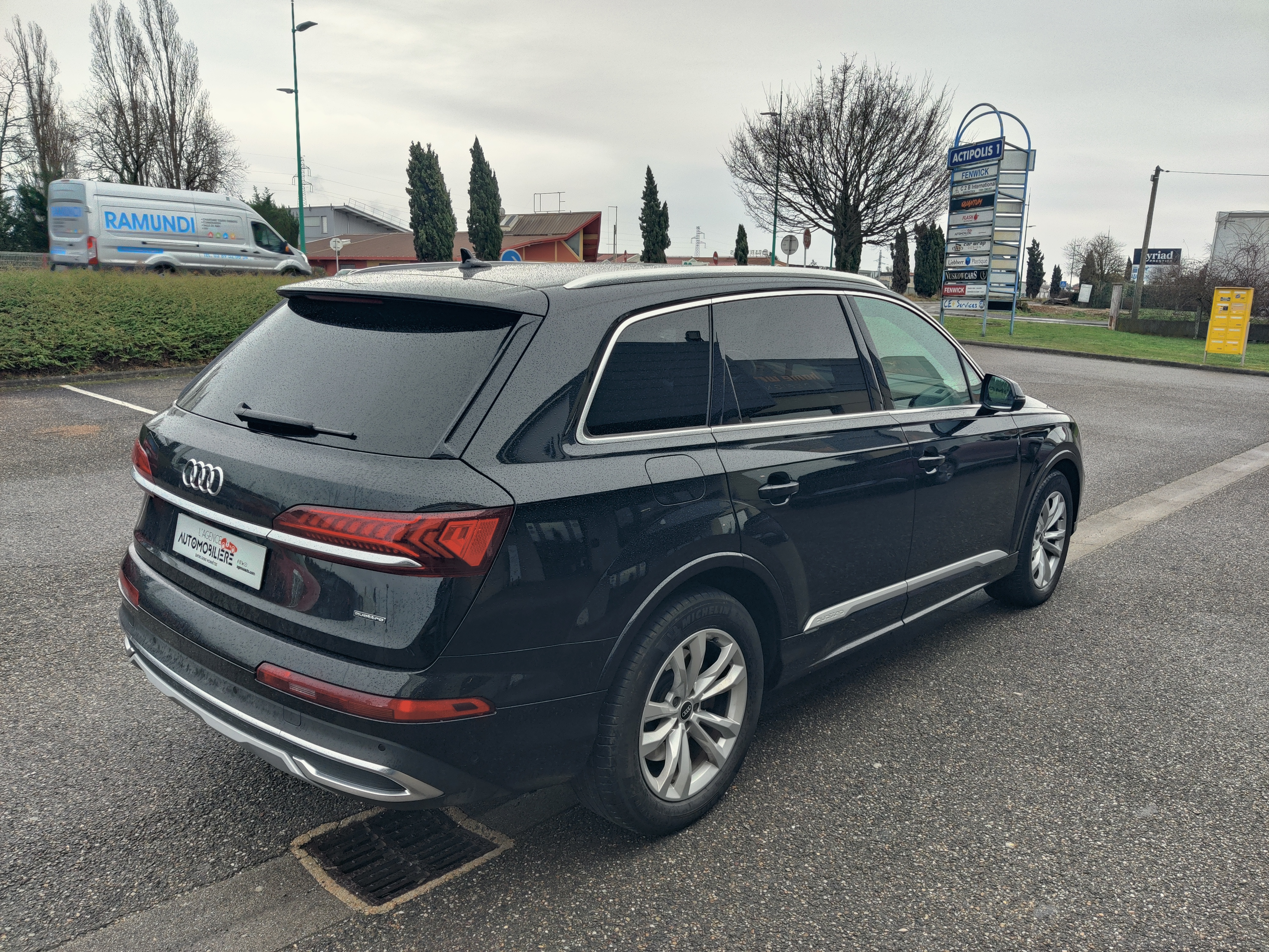 Audi Q7 — 5