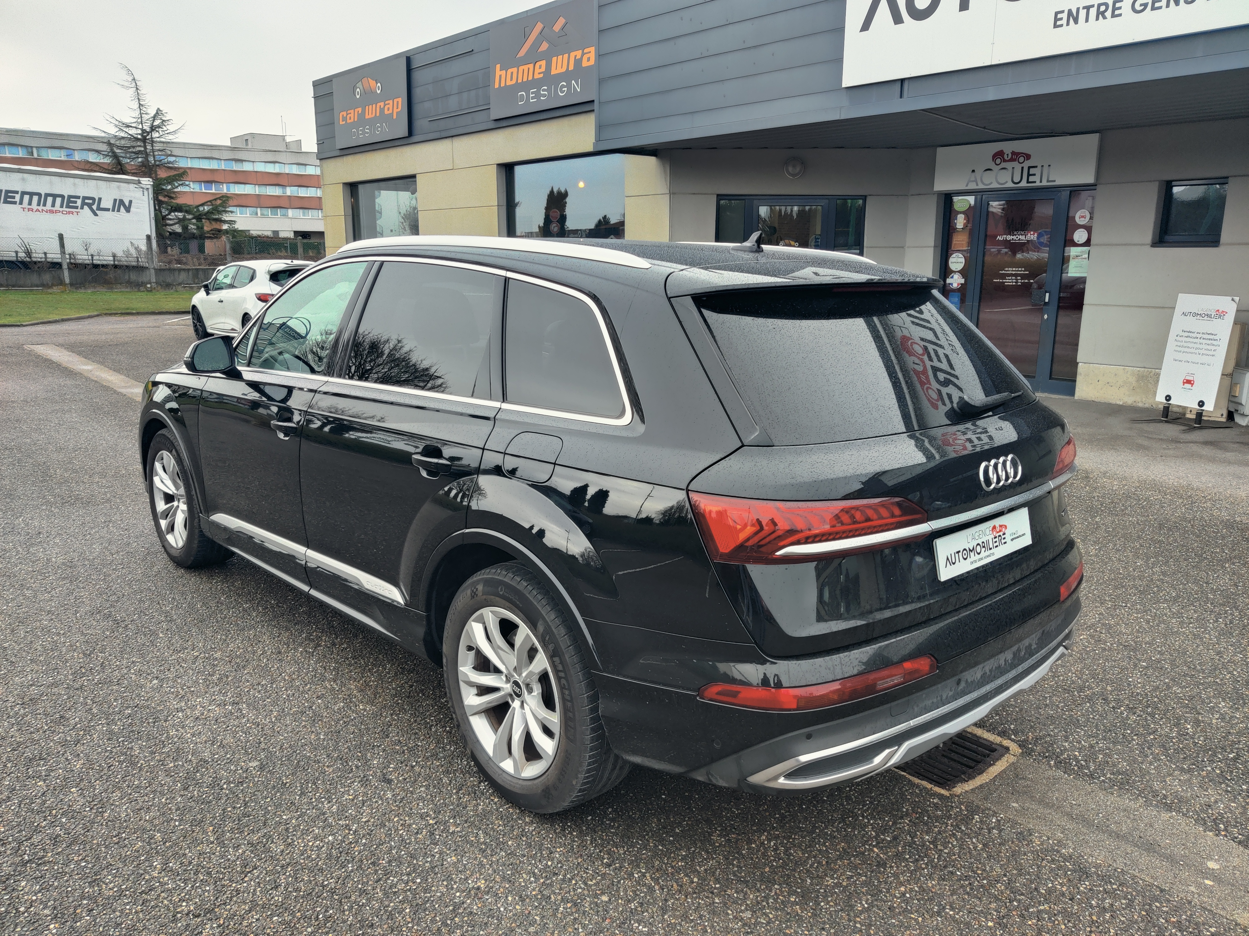 Audi Q7 — 7