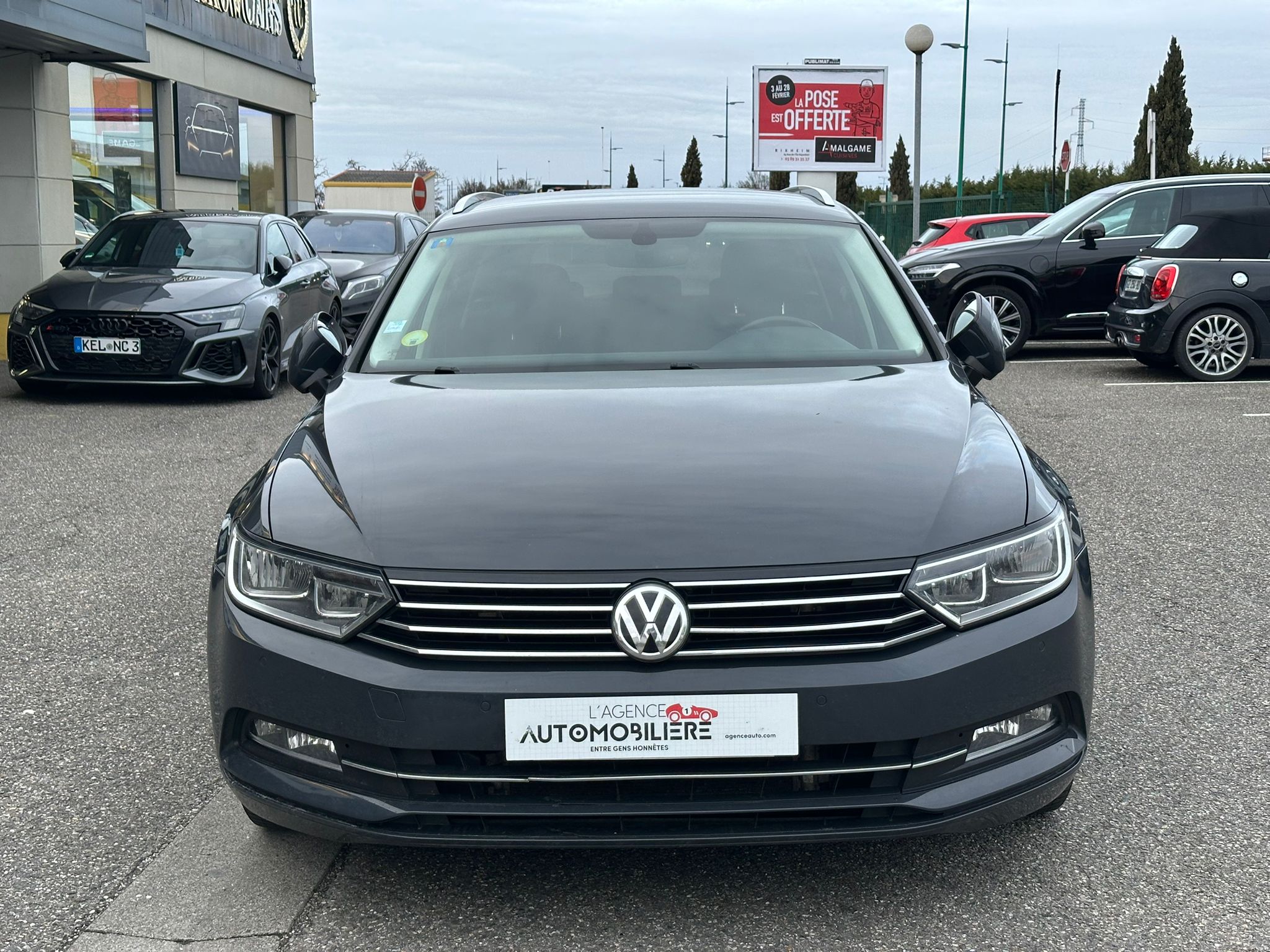 Volkswagen Passat — 8