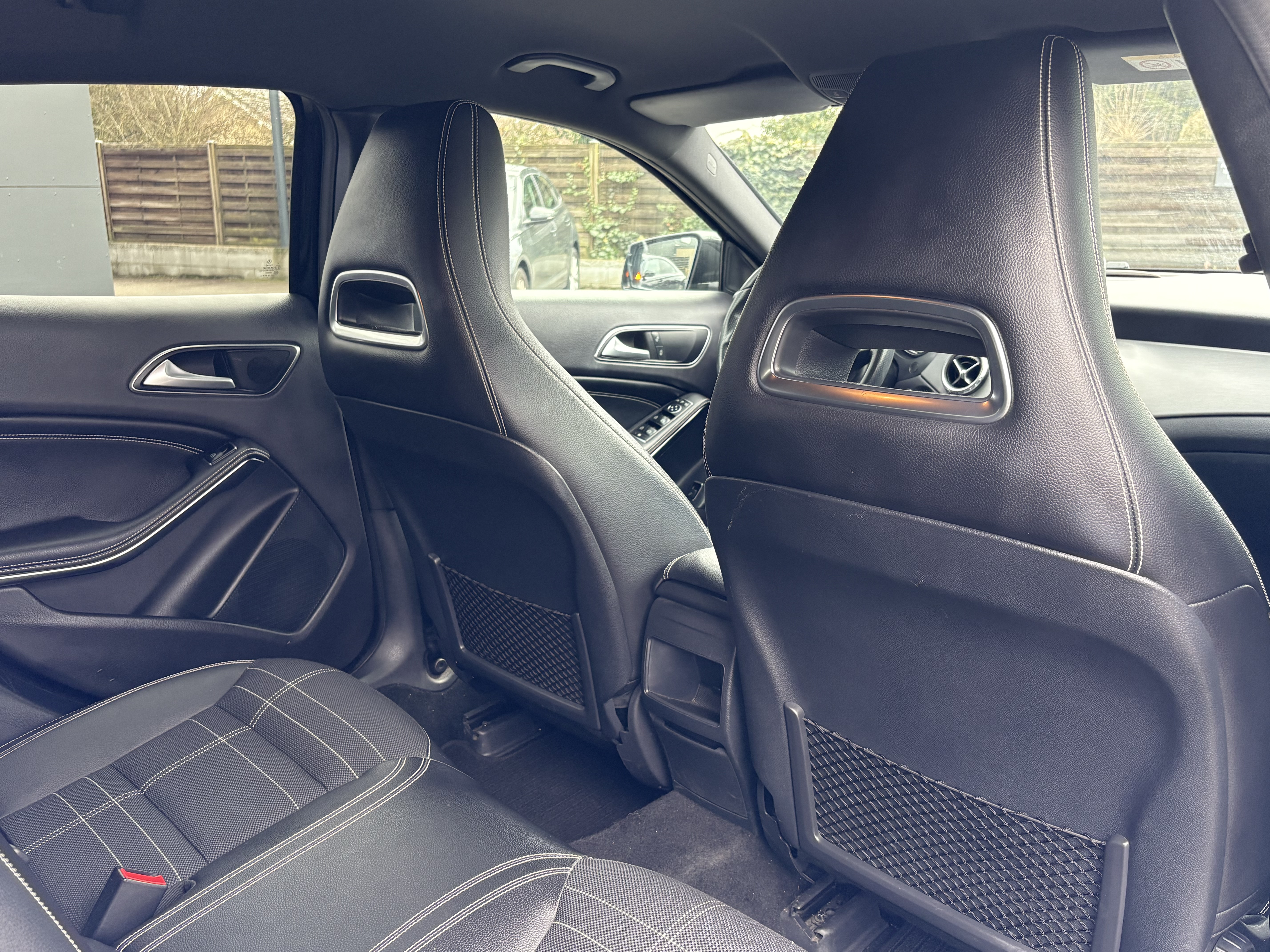 Mercedes GLA — 17