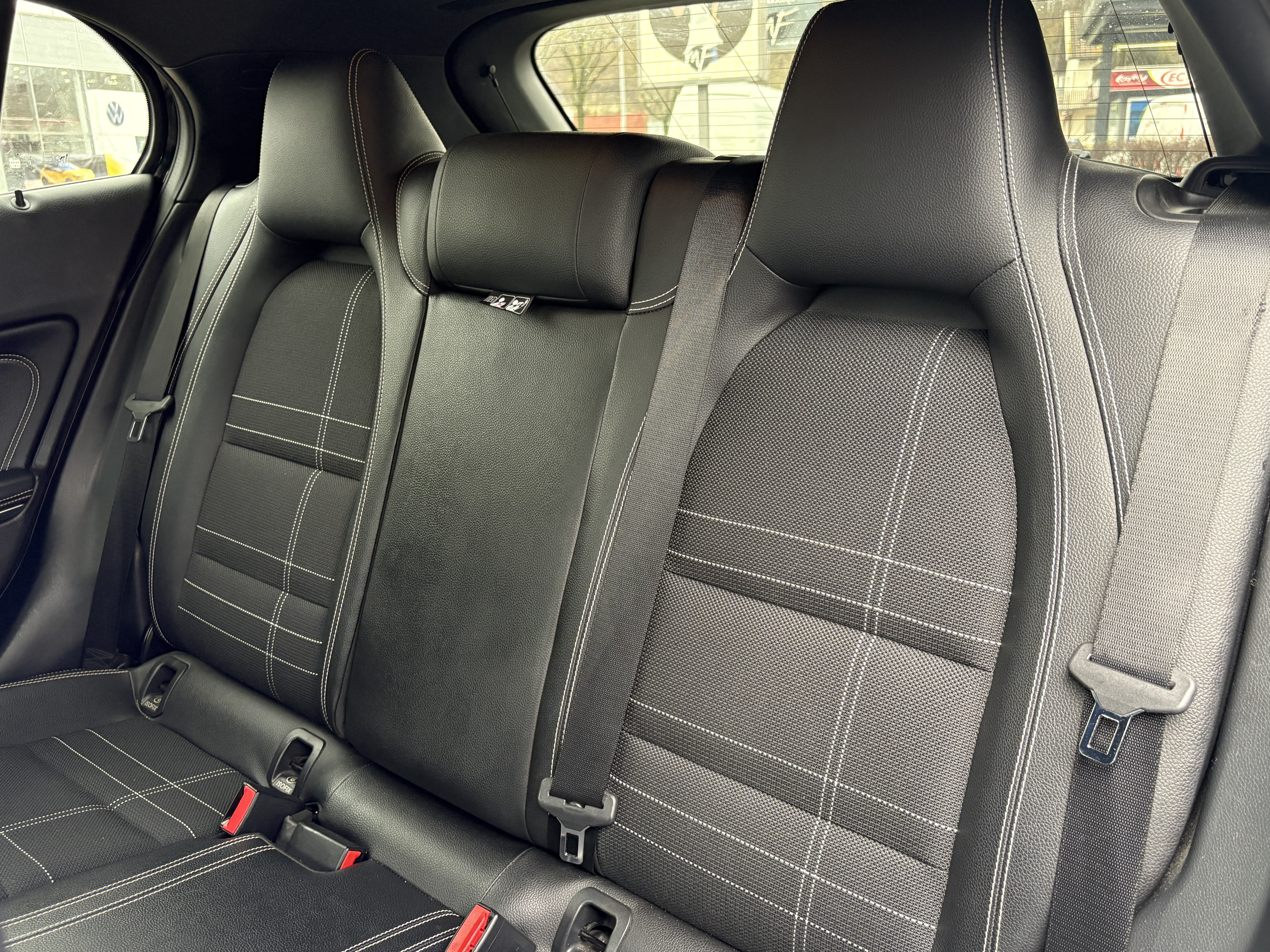 Mercedes GLA — 18