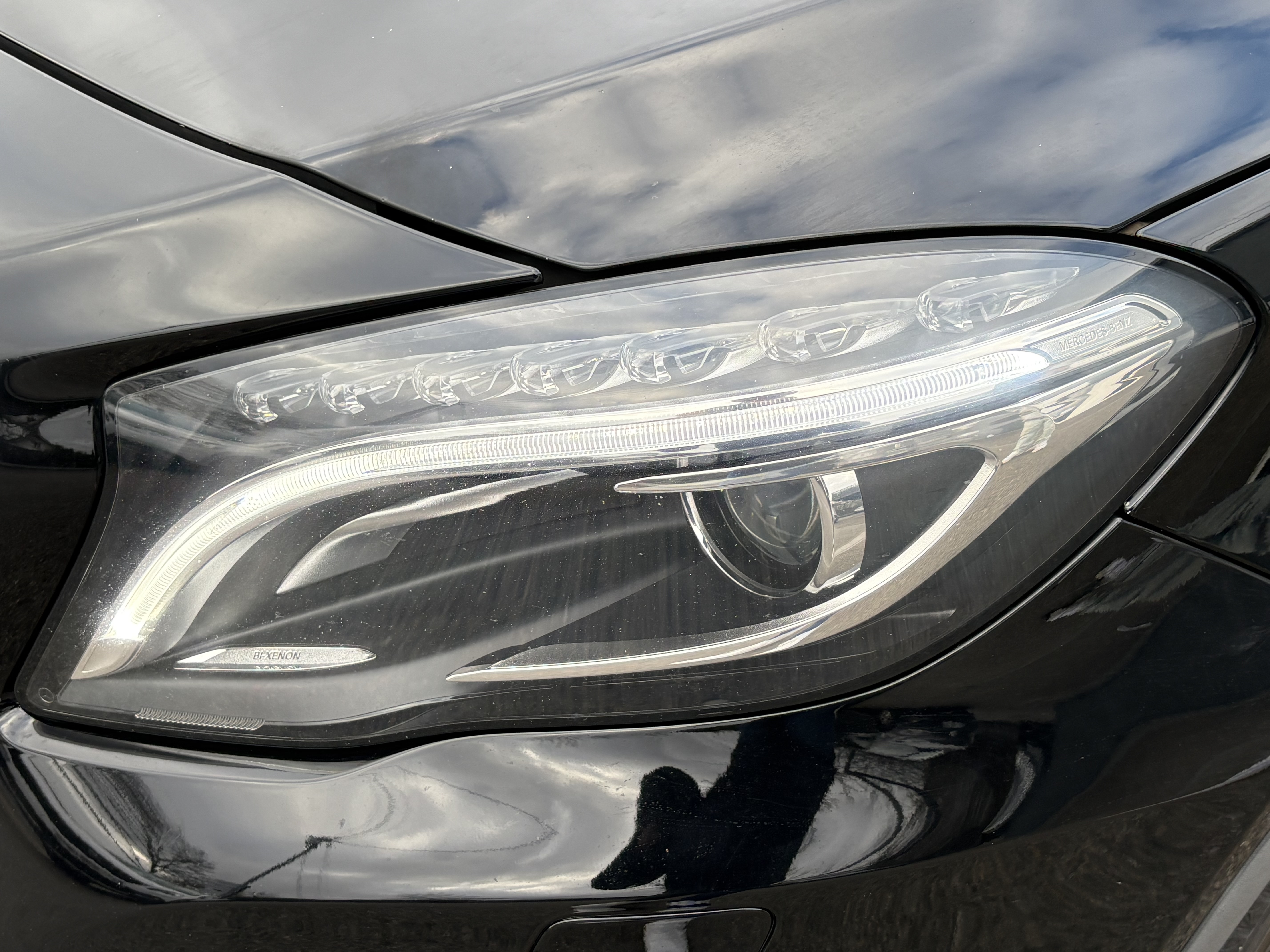 Mercedes GLA — 34