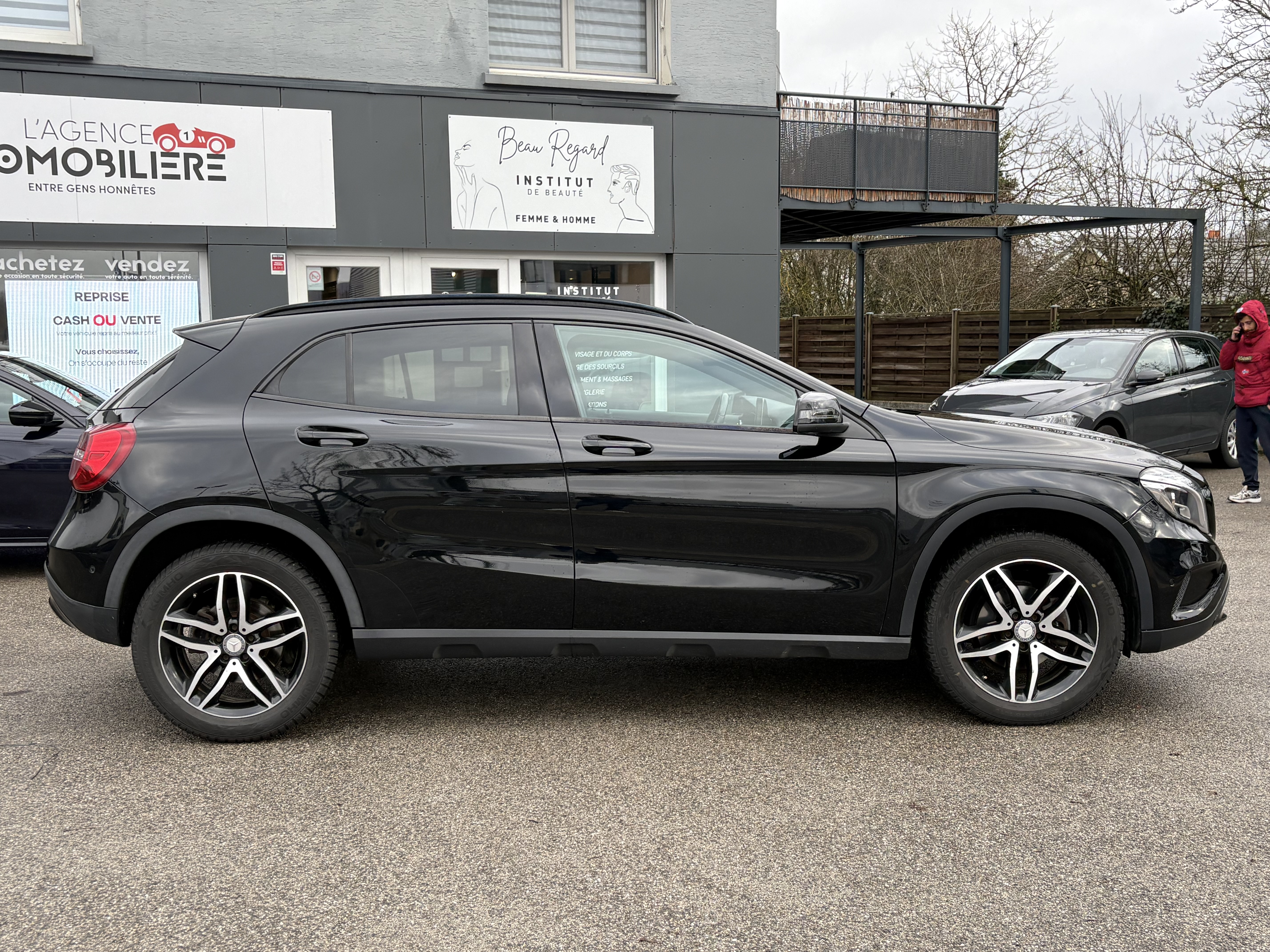 Mercedes GLA — 8